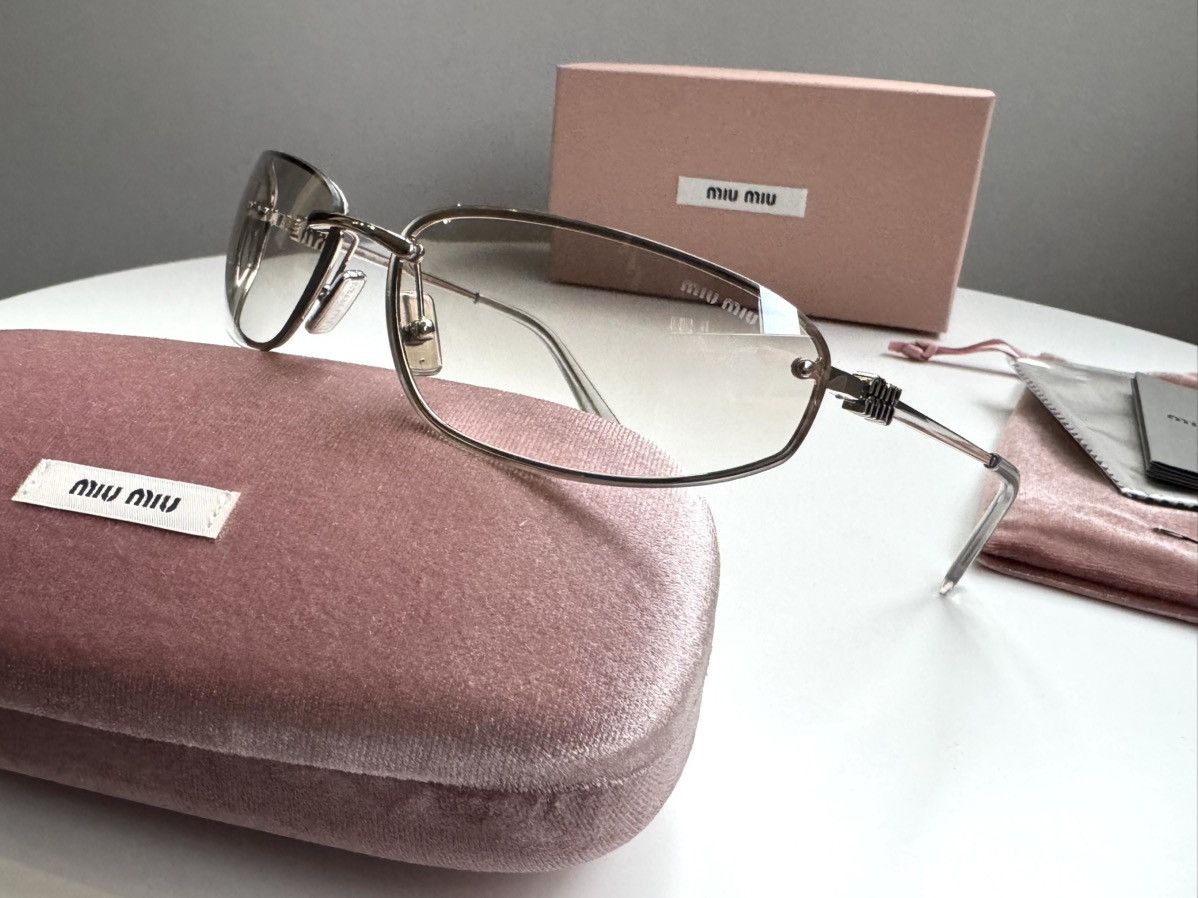 Miu Miu NEW Miu Miu sunglasses Miu Miu MU A50S 1BC-8H1. Size ONE SIZE - 3 Thumbnail