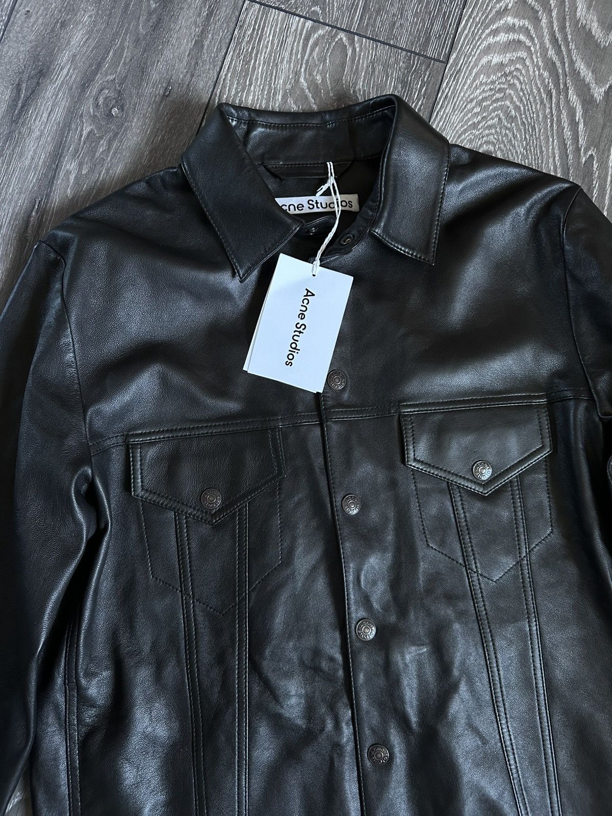 Acne Studios acne studios lamb leather overshirt button up shirt Size US S / EU 44-46 / 1 - 2 Thumbnail