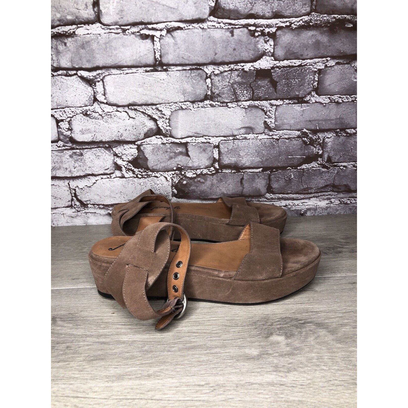 Free People Free People Plum Taupe Suede Platform Ankle Strap Sandals Wo Size US 8 / IT 38 - 11 Thumbnail