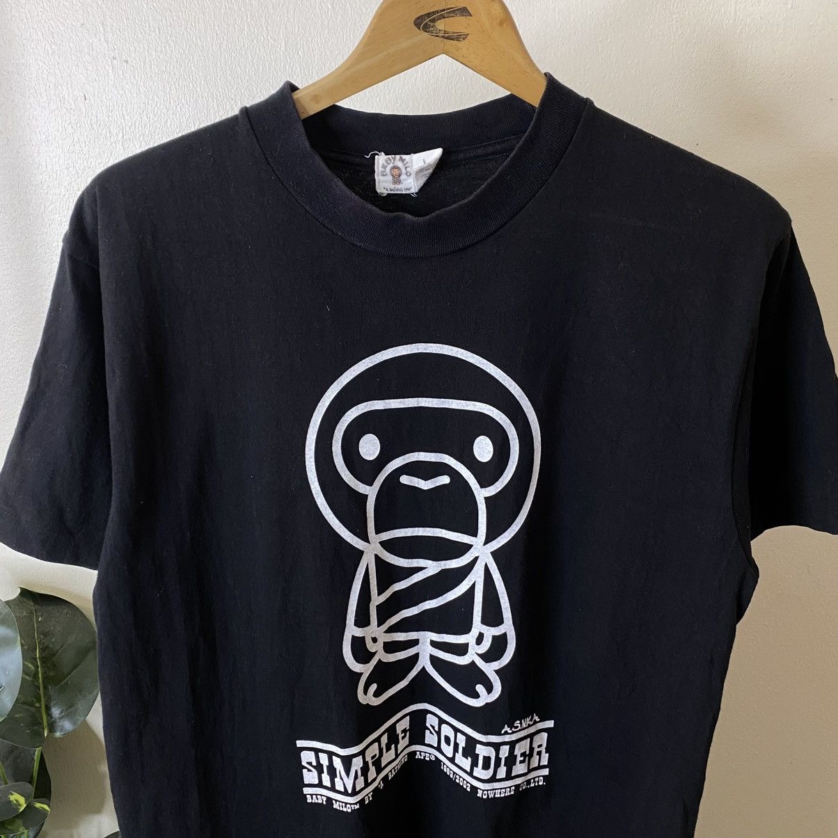 Japanese Brand Baby Milo BAPE Bathing Ape Big Graphic Style T Shirt Size US L / EU 52-54 / 3 - 2 Thumbnail