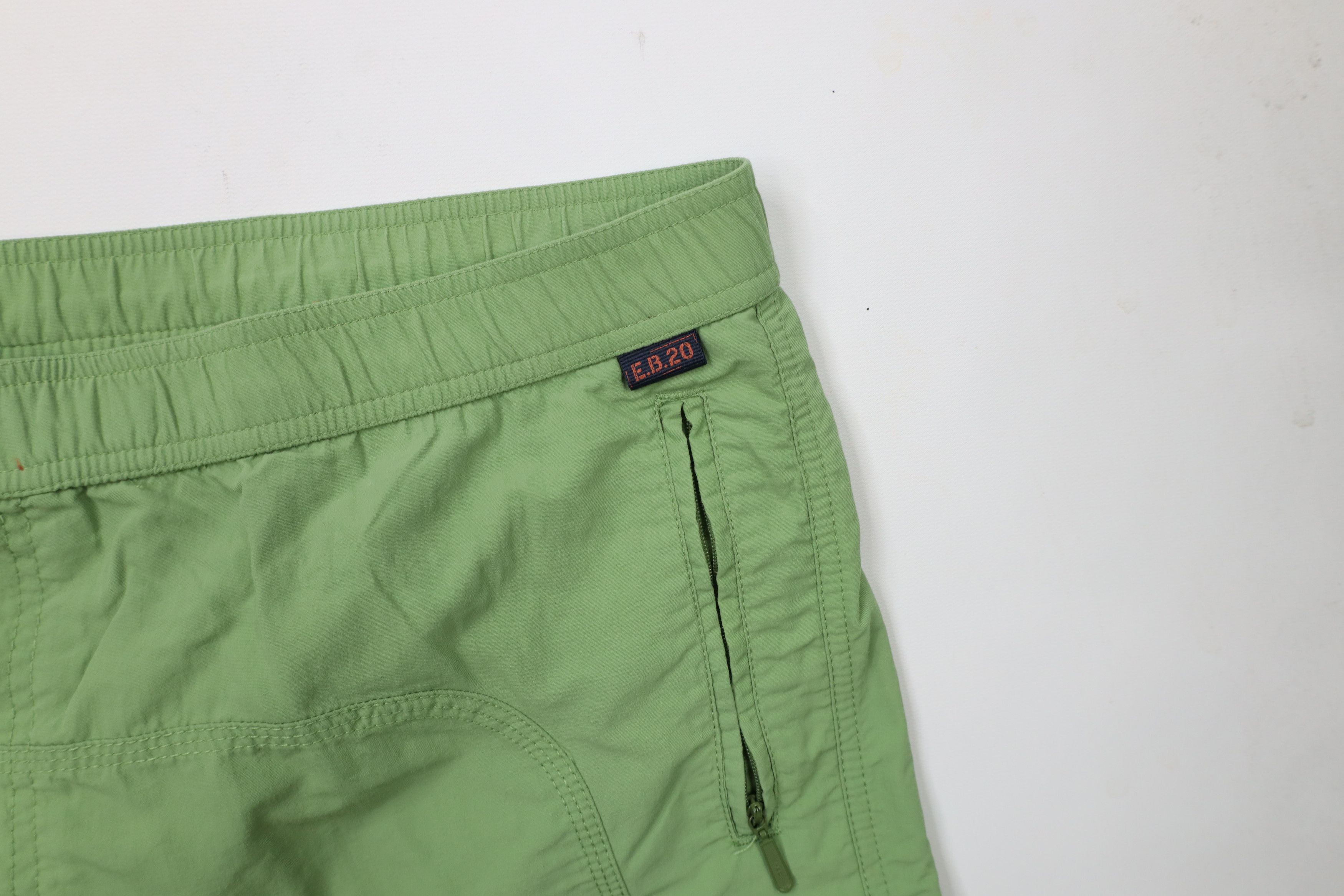 Eddie Bauer × Vintage Vintage Eddie Bauer Above Knee Cargo Shorts Light Green Size US 36 / EU 52 - 5 Thumbnail