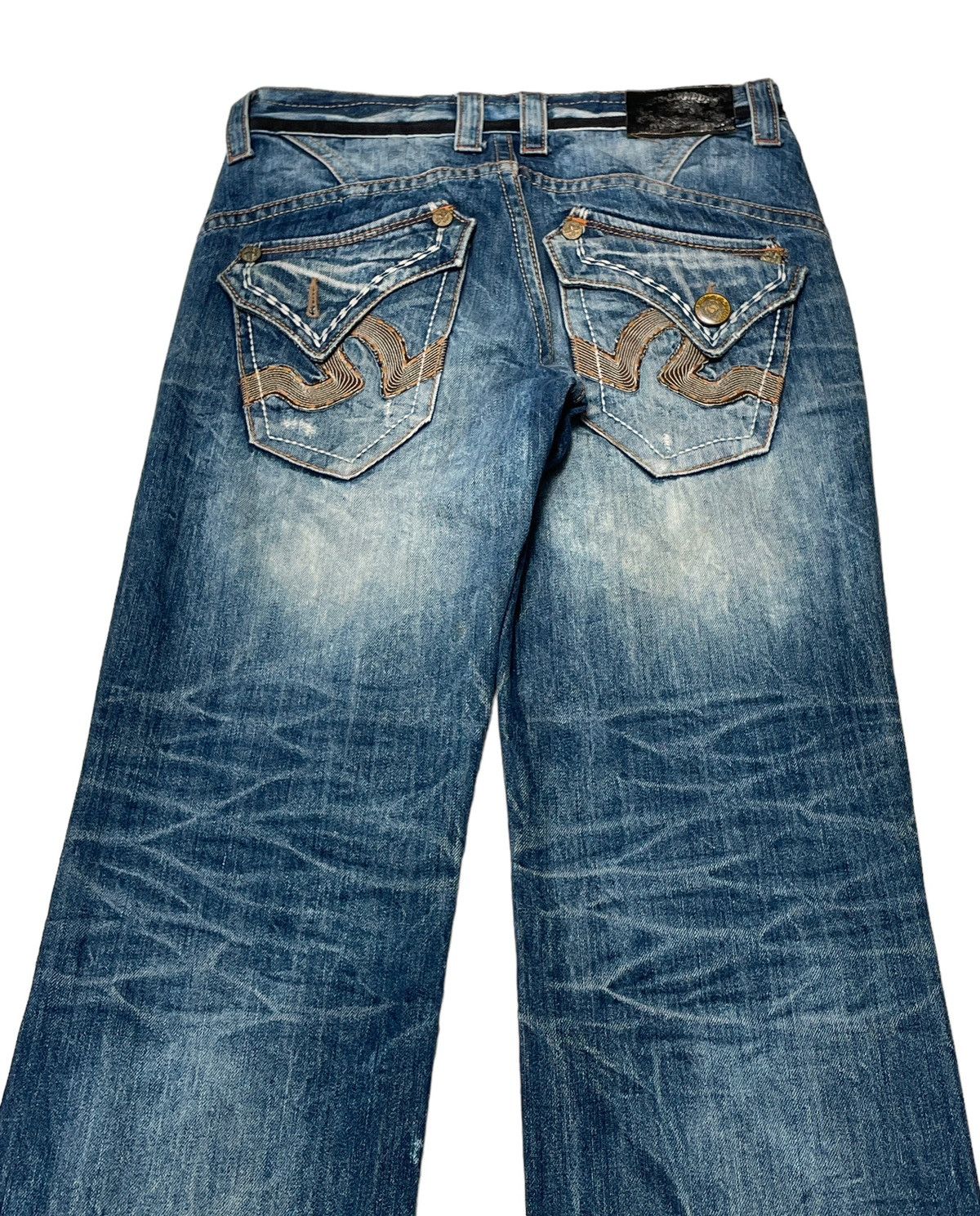 Japanese Brand × Vintage Vintage Japanese Brand Red Pepper Distressed Jeans 2000s Size US 31 - 7 Thumbnail