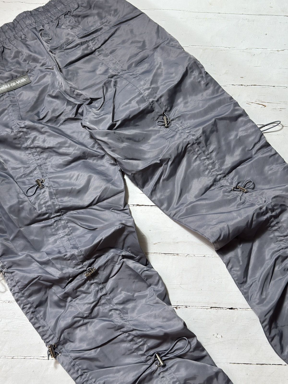 Maniere De Vior MANIERE DE VOIR AVANT GARDE 2000s NYLON PANTS Size 34" / US 12 / IT 48 - 12 Thumbnail