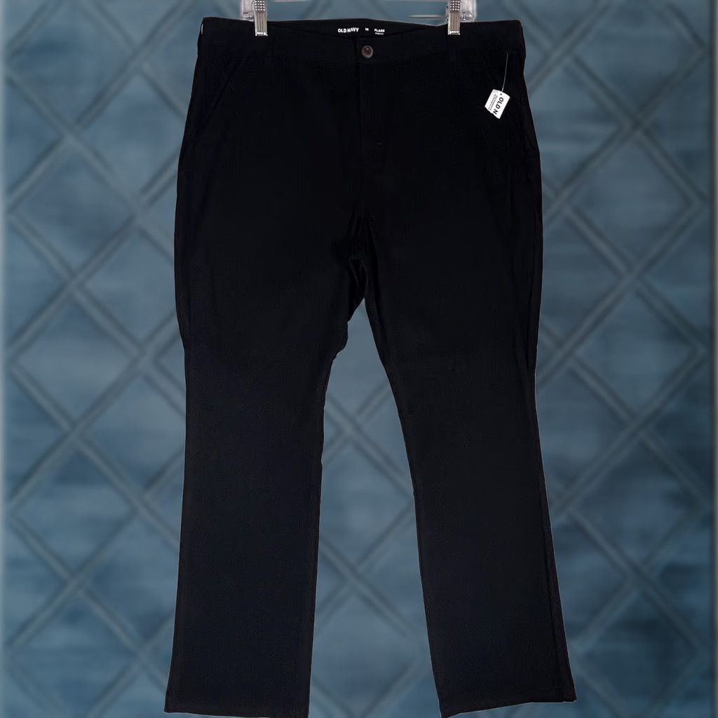 Old Navy Old Navy Black Plus Size 16 Flare Stretch Pants Womens NWT Size 38" / US 16 / IT 52 - 1 Thumbnail
