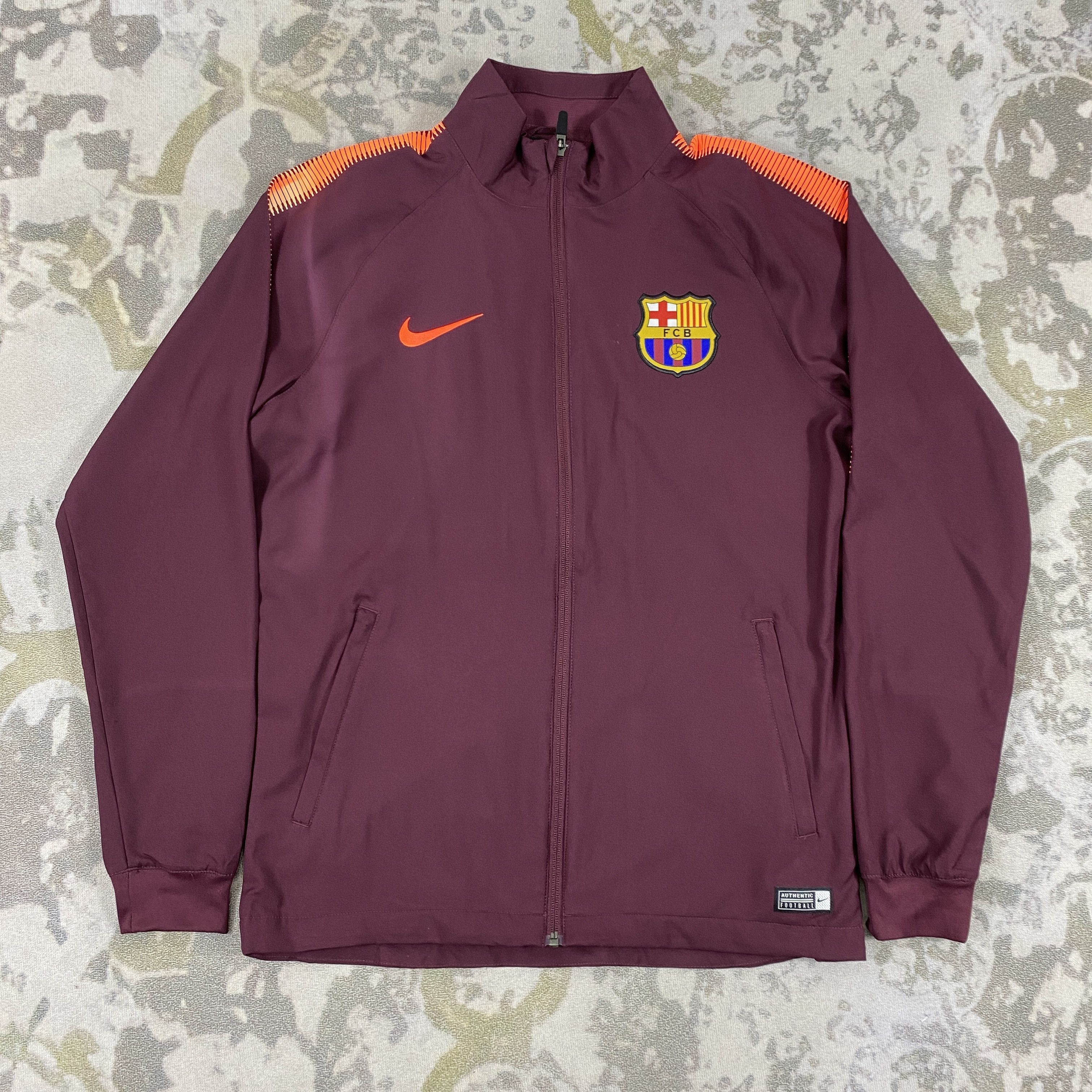 Nike ACG FC Barcalona Nike Track Jacket- J387 Size US M / EU 48-50 / 2 - 1 Thumbnail