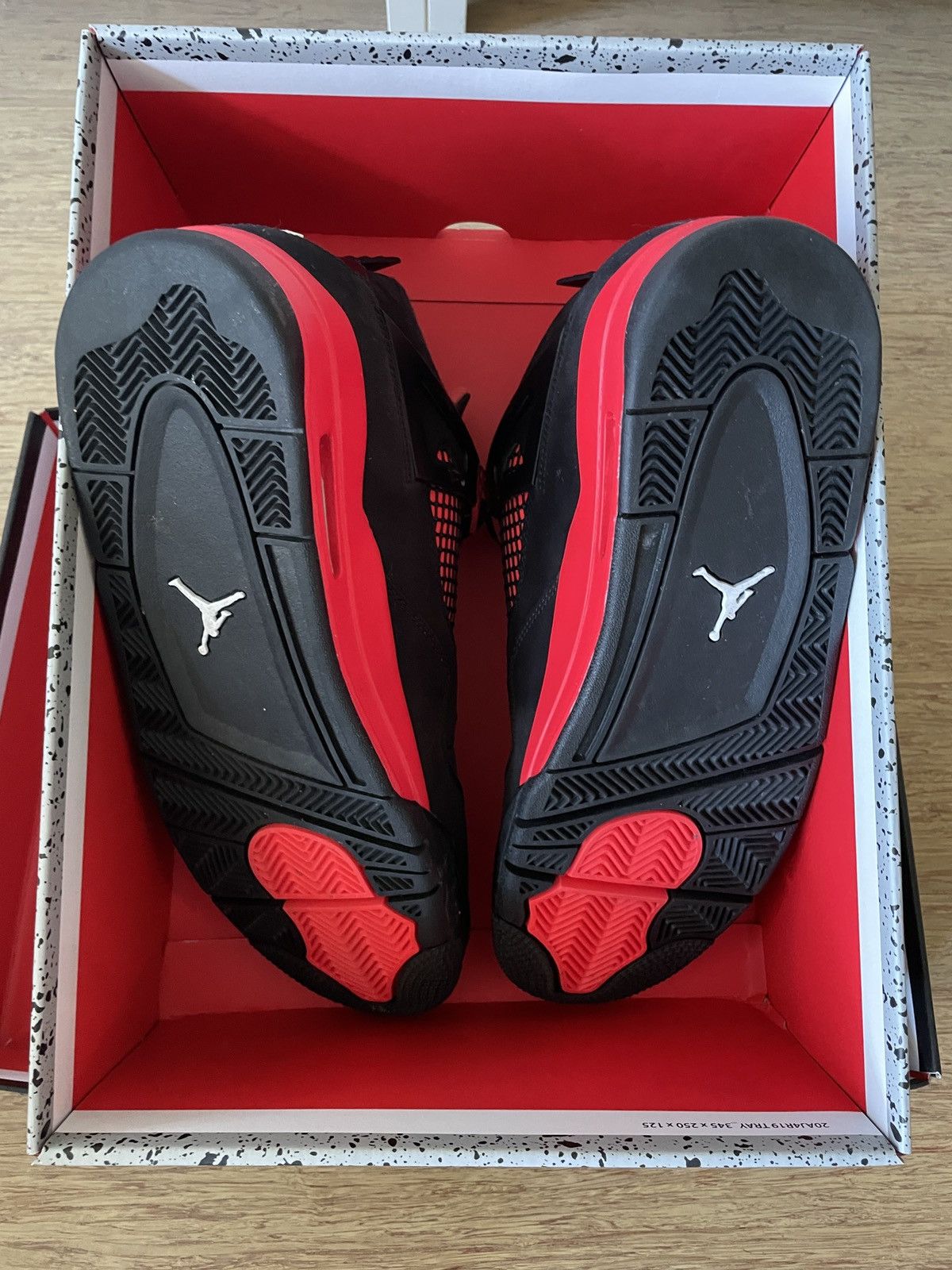 Jordan Brand Jordan 4 Red Thunder new in box Size US 9.5 / EU 42-43 - 5 Thumbnail