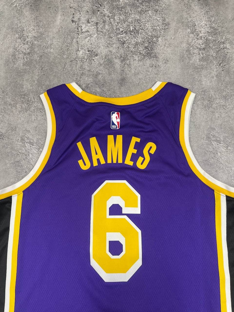 Other James #6 Jordan Los Angeles Lakers Men Basketball Jersey Size US L / EU 52-54 / 3 - 7 Thumbnail