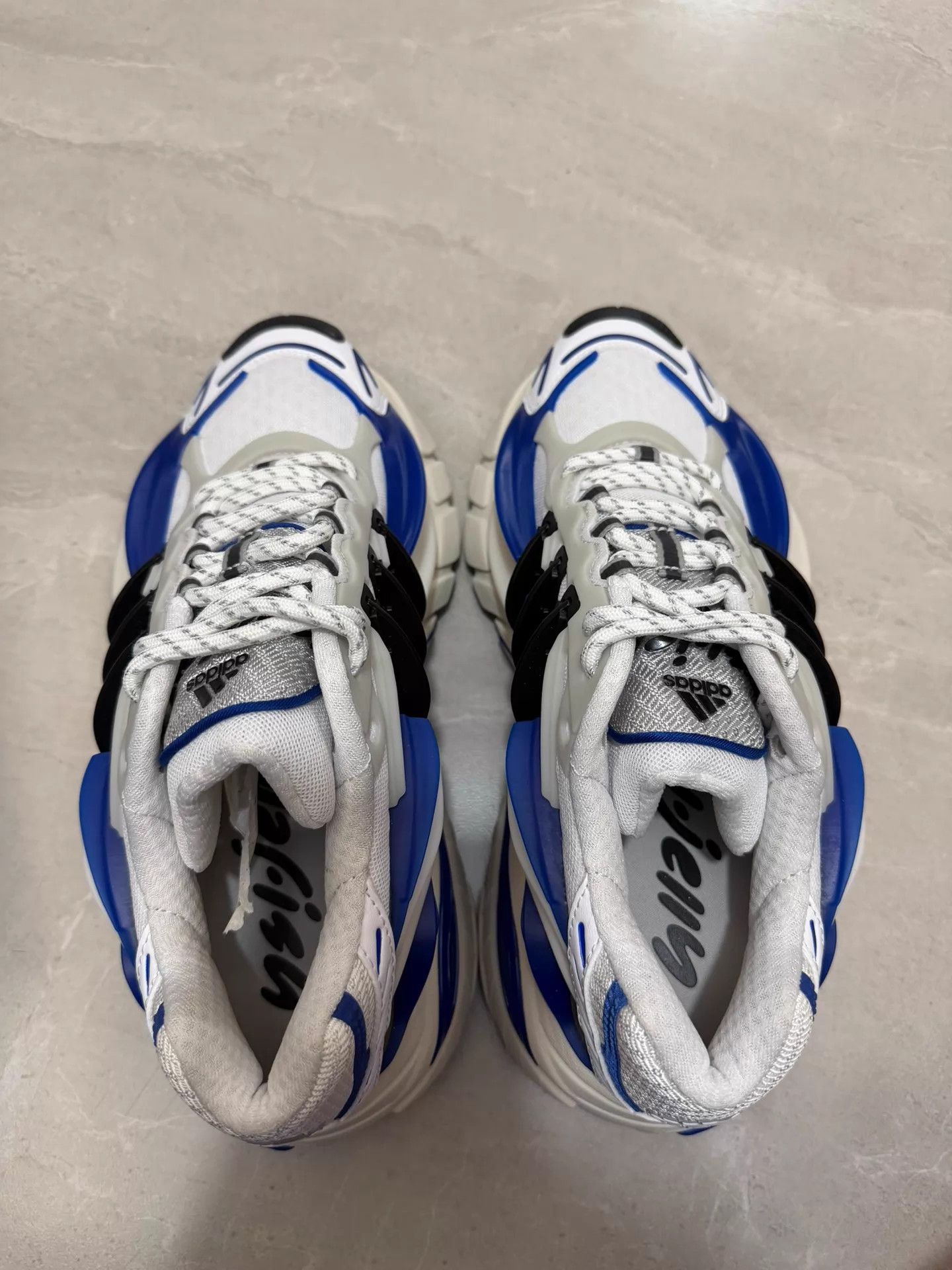 Adidas adidas x Pharrell Adistar Jellyfish white blue unisex dad Size US 9 / EU 42 - 6 Thumbnail