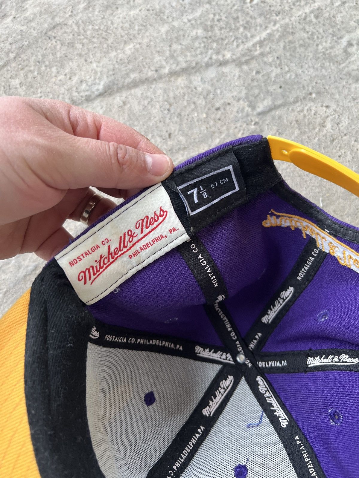 Mitchell & Ness Los Angeles Lakers Mitchell & Ness Cap Size ONE SIZE - 4 Thumbnail