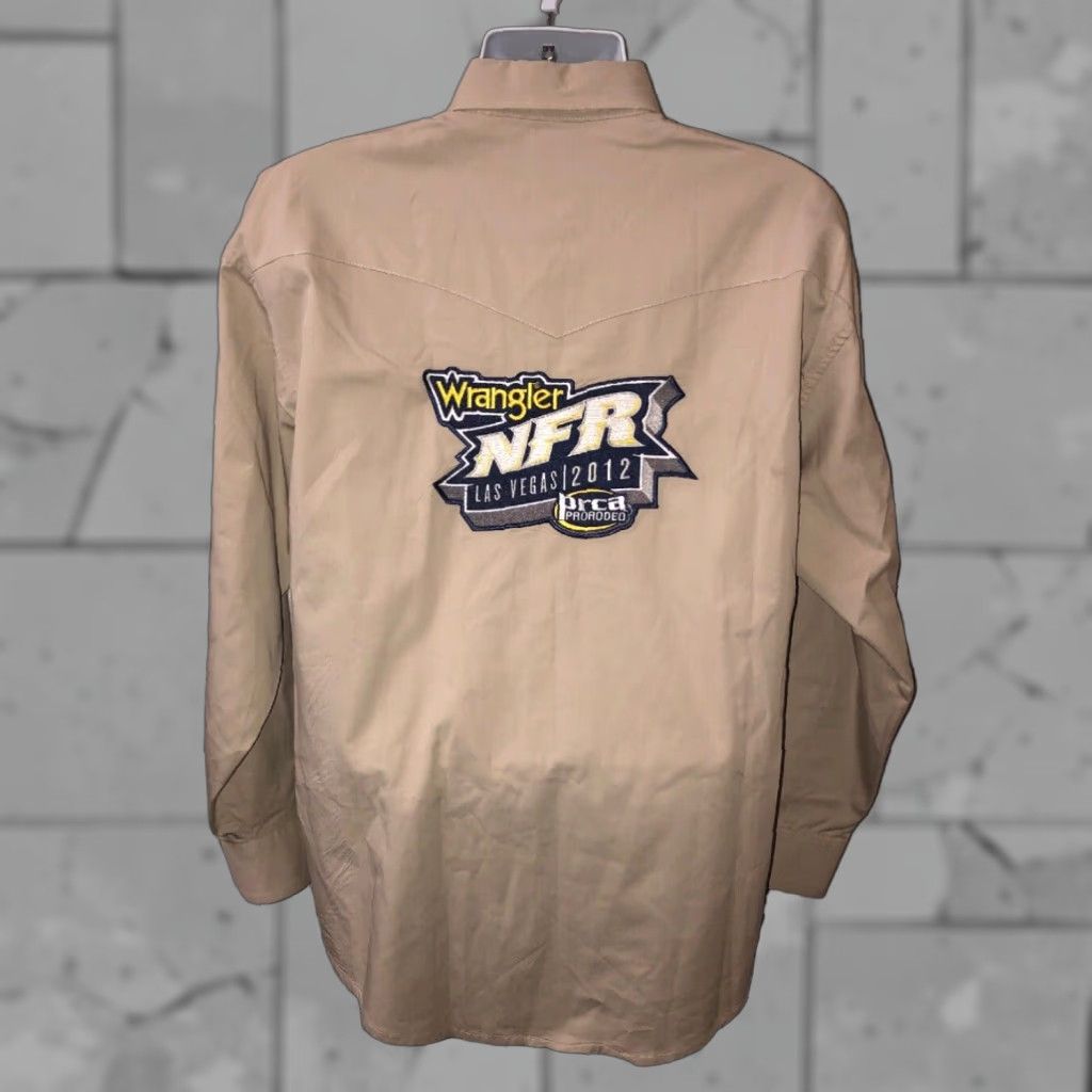 Wrangler Wrangler Beige Long Sleeve Button Front Shirt Adult Large Mens Size US L / EU 52-54 / 3 - 1 Thumbnail