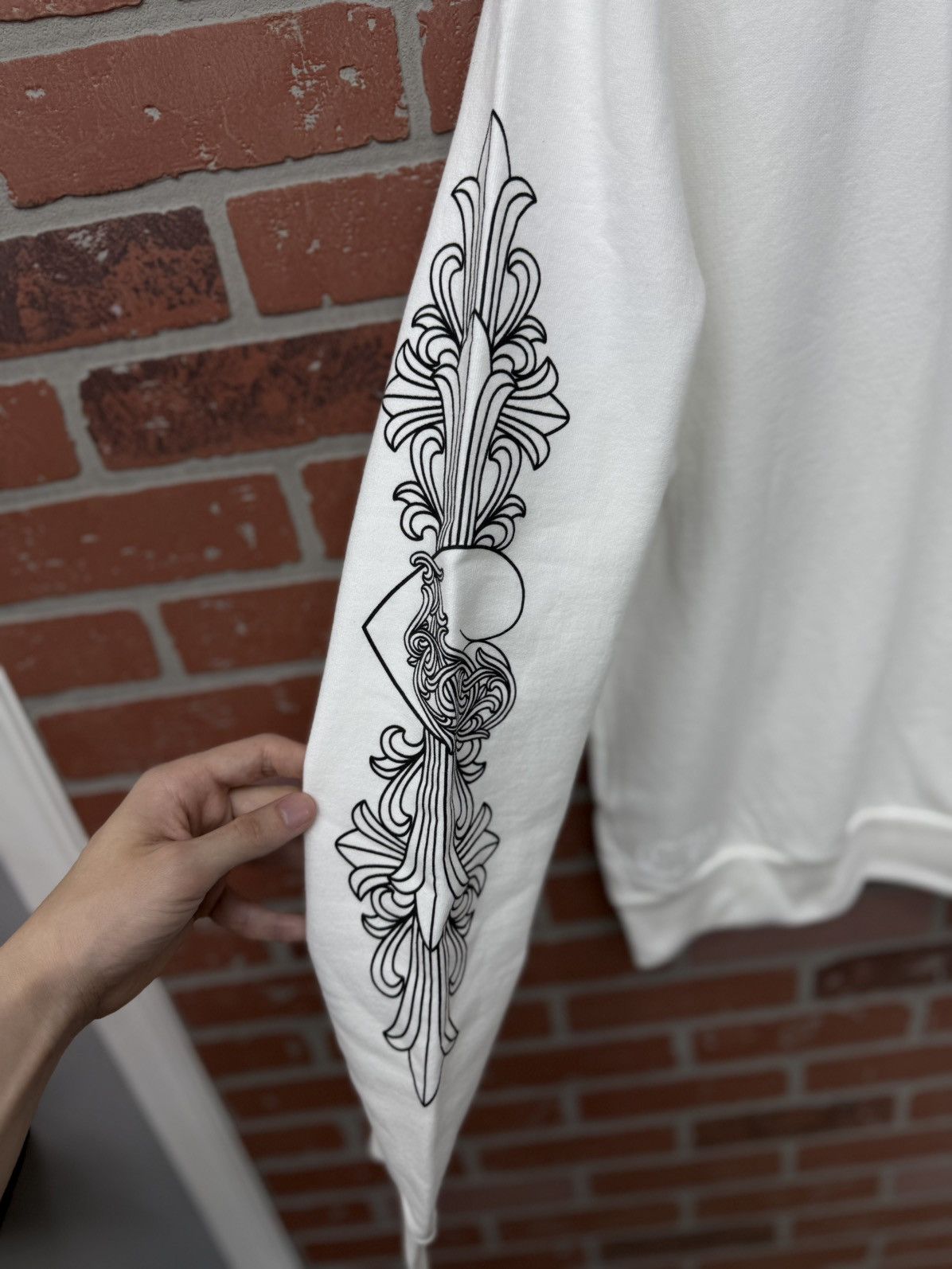 Chrome Hearts Chrome Hearts “Love You” Crewneck Size Small (NEW) Size US S / EU 44-46 / 1 - 4 Thumbnail