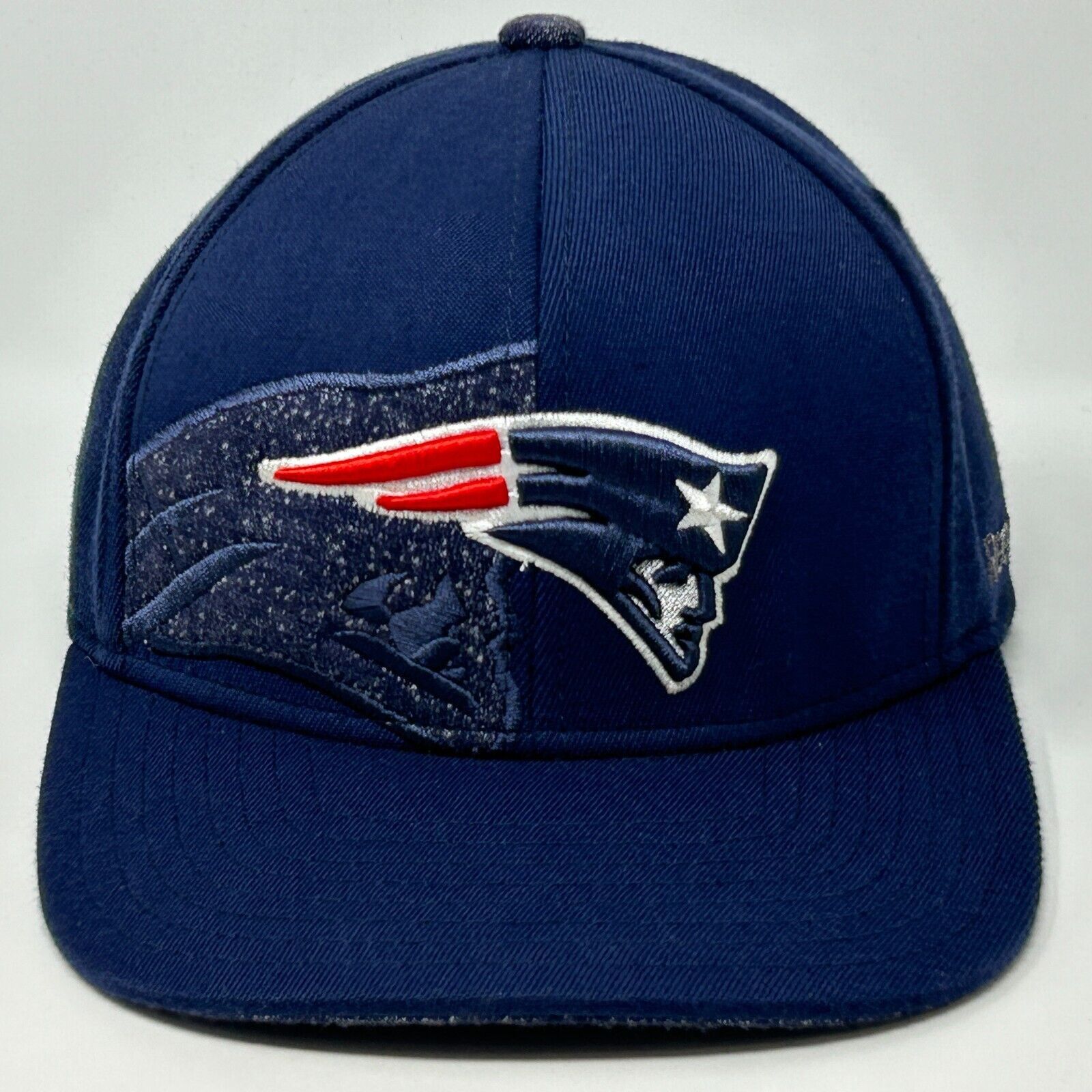 Reebok New England Patriots Hat Baseball Cap Blue Flex Fitted S-M Size ONE SIZE - 1 Thumbnail