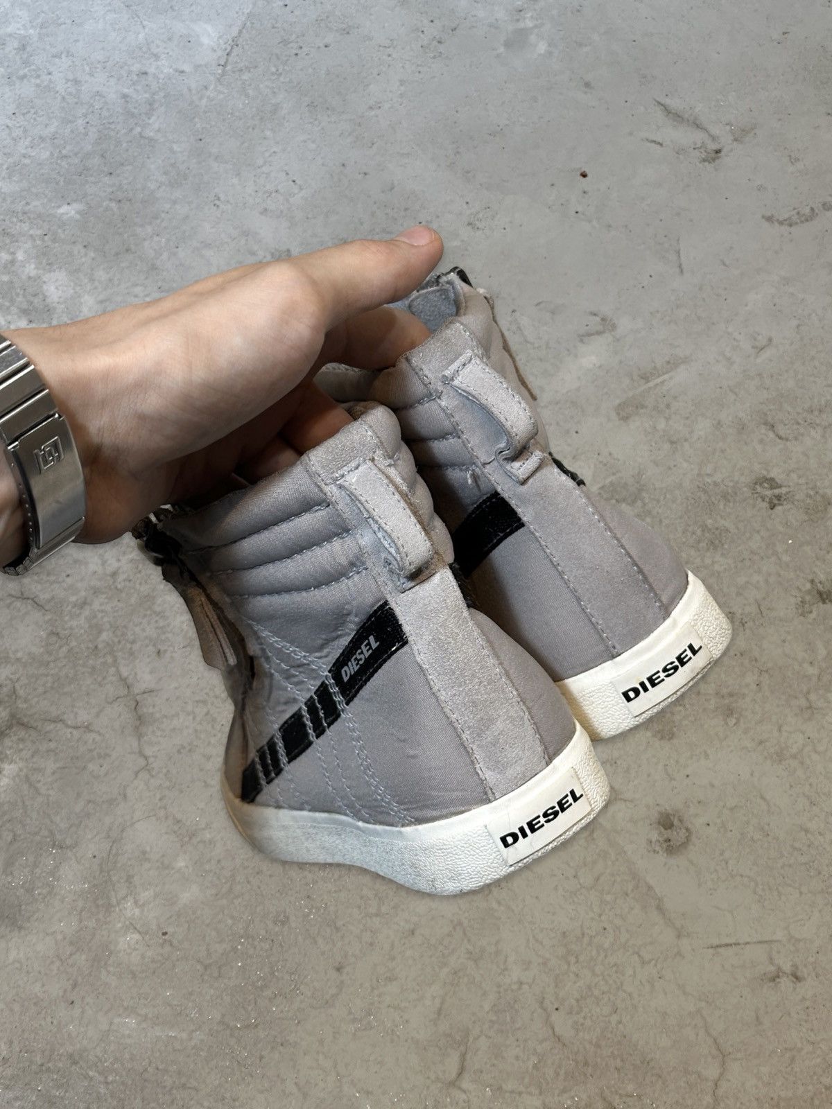 Diesel (SS15) D-STRING HI TOP Size US 9 / EU 42 - 8 Thumbnail