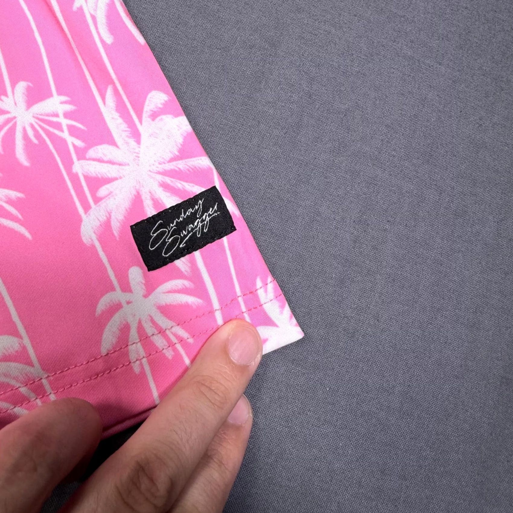 Vintage Sunday Swagger Polo Mens Medium Pink Palm Tree Golf Stretch Hawaiian Shirt Size US M / EU 48-50 / 2 - 3 Thumbnail