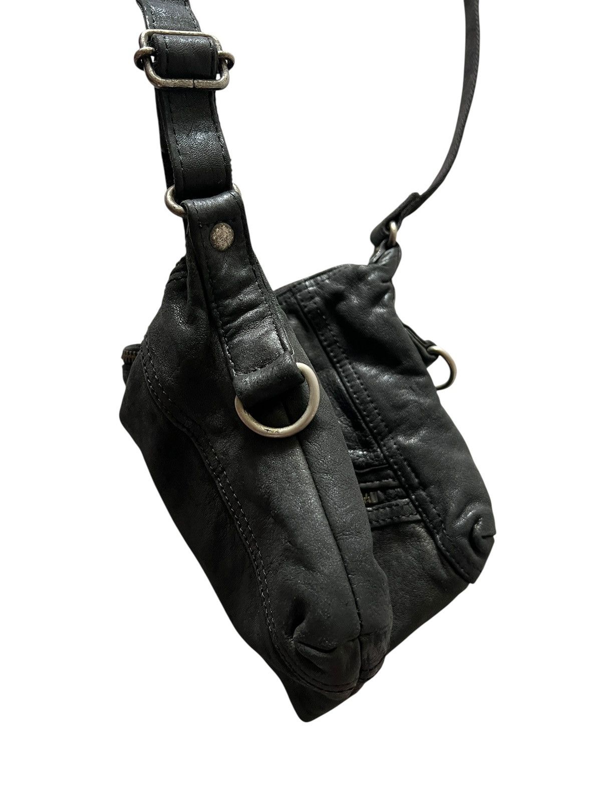 Japanese Brand And A 🇯🇵 Zipper Patina Leather Crossbody Bag Size ONE SIZE - 5 Thumbnail