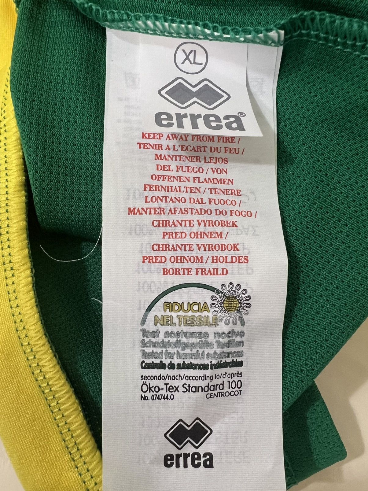 Errea × Vintage Norwich City Home 2013/2014 Size US XL / EU 56 / 4 - 4 Thumbnail