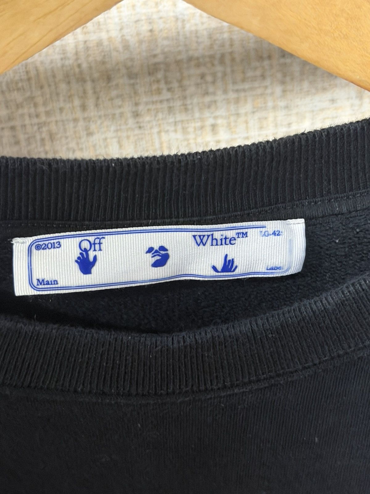 Off-White OFF WHITE CARAVAGGIO BLACK SWEATSHIRT Size US XL / EU 56 / 4 - 6 Thumbnail