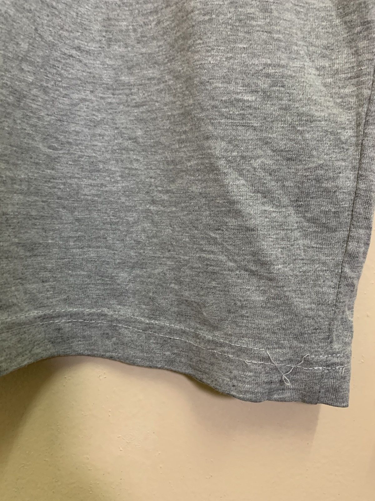 Nike Vintage Nike Air Gray Tag T-Shirt Size US L / EU 52-54 / 3 - 6 Thumbnail