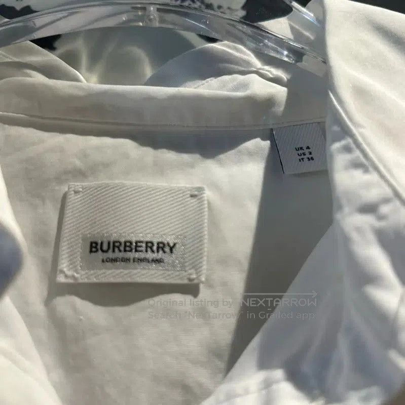 Burberry Burberry White Cotton Graphic Logo Shirt. Size XS / US 0-2 / IT 36-38 - 3 Thumbnail