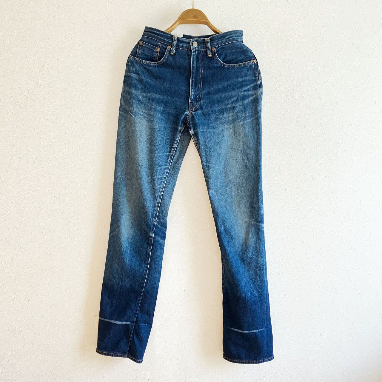 Blue Blue Japan BLUE BLUE Japanese Indigo Denim Jeans Oni-Hige H.R.M Size 27" / US 4 / IT 40 - 1 Thumbnail