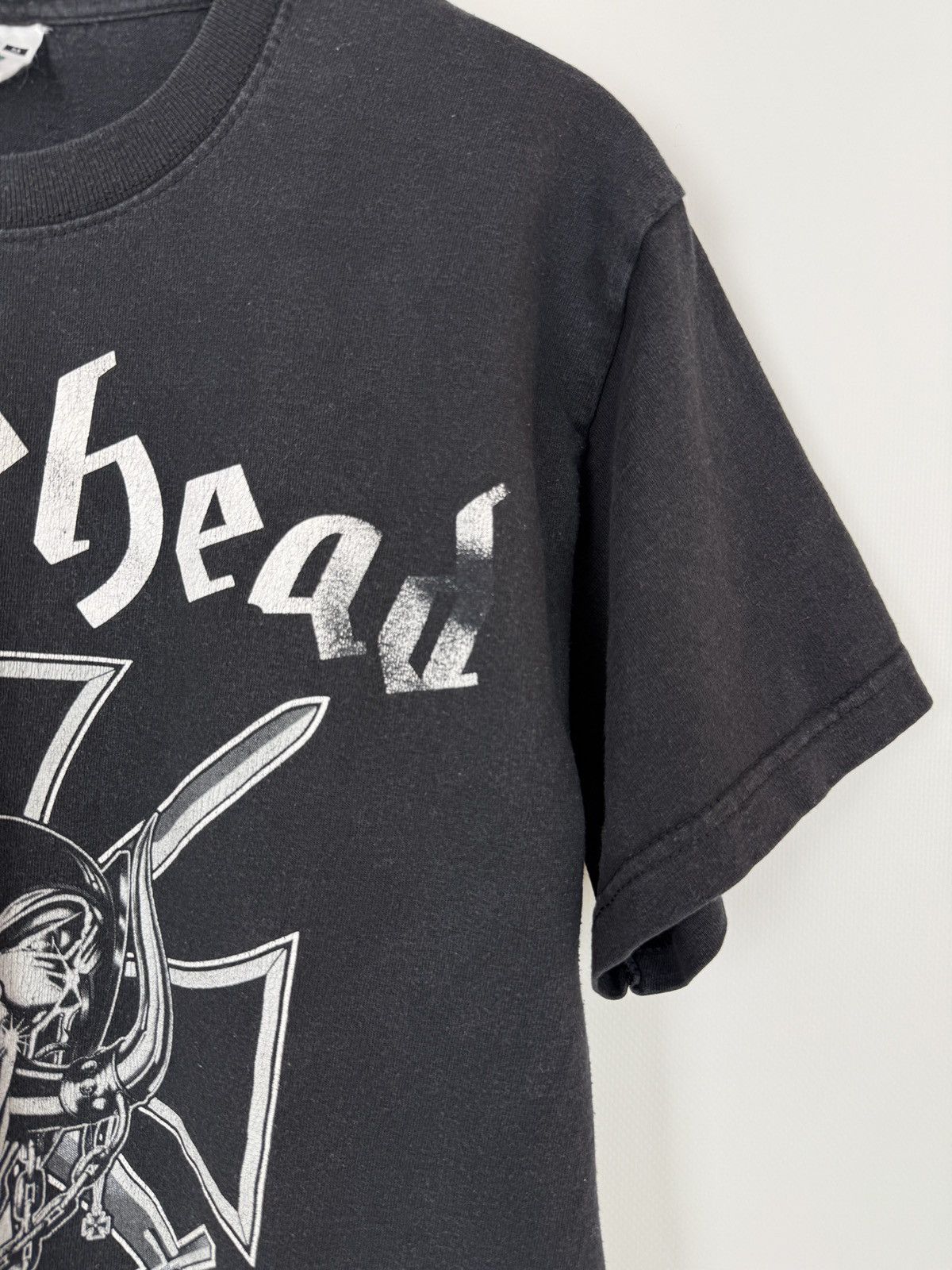 Band Tees 2010 Motorhead The World Is Yours Graphic T-Shirt Size US M / EU 48-50 / 2 - 3 Thumbnail