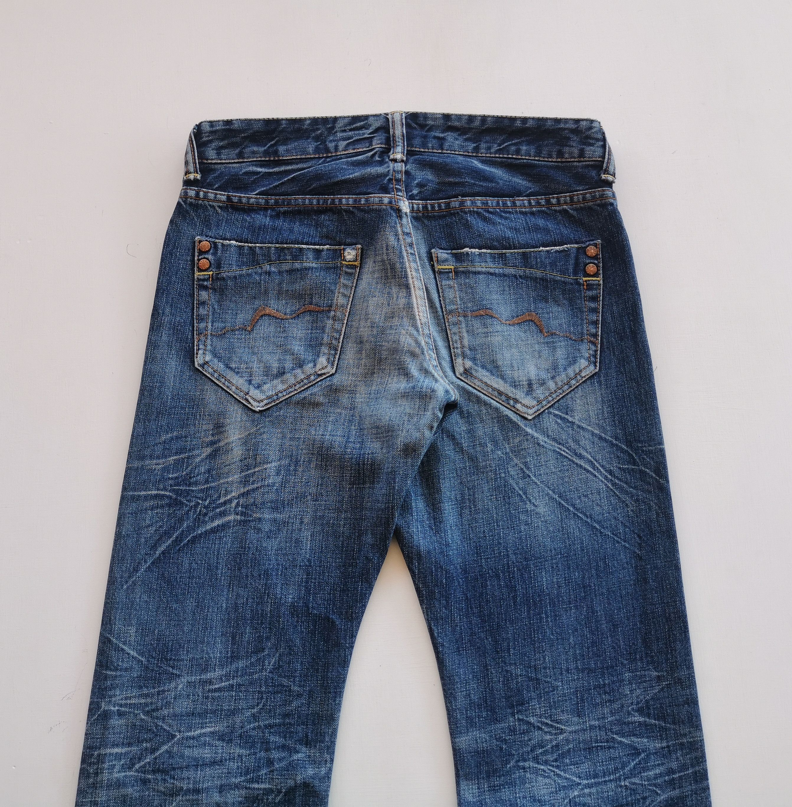 Japanese Brand Japanese Brand Rivet Blue Flare Whiskering Distressed Jeans Size US 28 / EU 44 - 11 Thumbnail