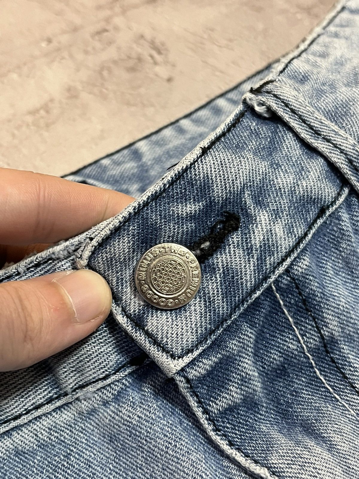 Designer Minus Two Denim Pants Smile Jeans Size US 33 - 7 Thumbnail