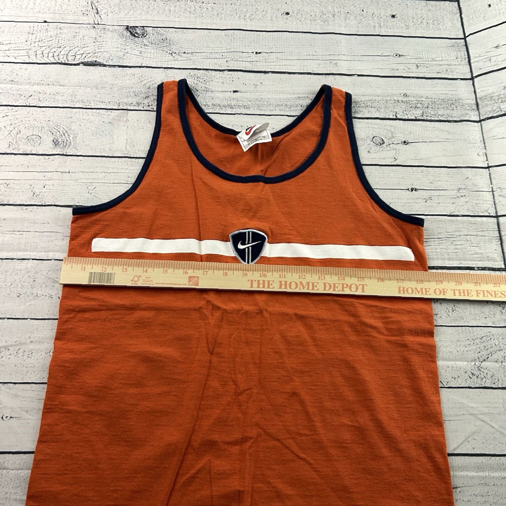 Nike VINTAGE Nike Sleeveless Casual Striped Tank Top Shirt Women's M Orange Shirt Tank Top Nike Sleeveless Casual Striped Orange Women M Size M / US 6-8 / IT 42-44 - 4 Thumbnail