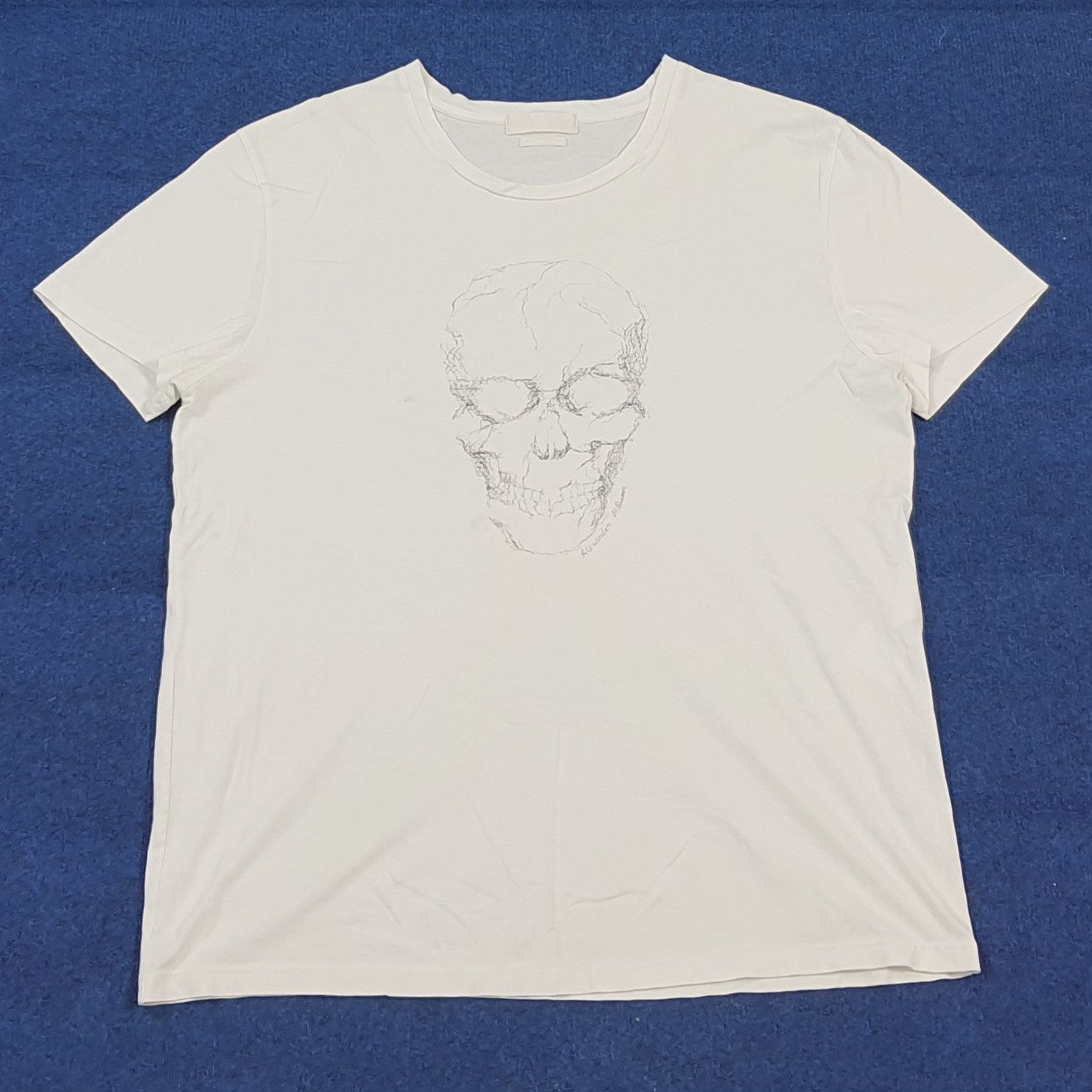 Alexander McQueen Vintage Alexander McQueen Skull Art Designer Tshirt C299N22 Size US M / EU 48-50 / 2 - 1 Thumbnail