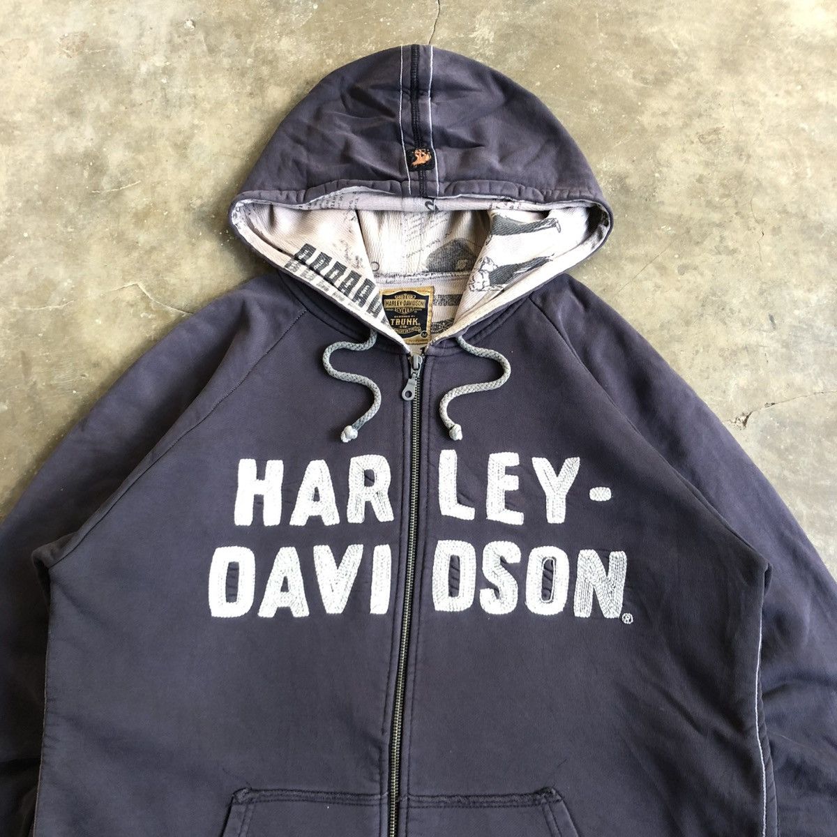 Harley Davidson Trashed🔥Vintage Harley Davidson Motorcycle Ziphoodie Size US XL / EU 56 / 4 - 2 Thumbnail