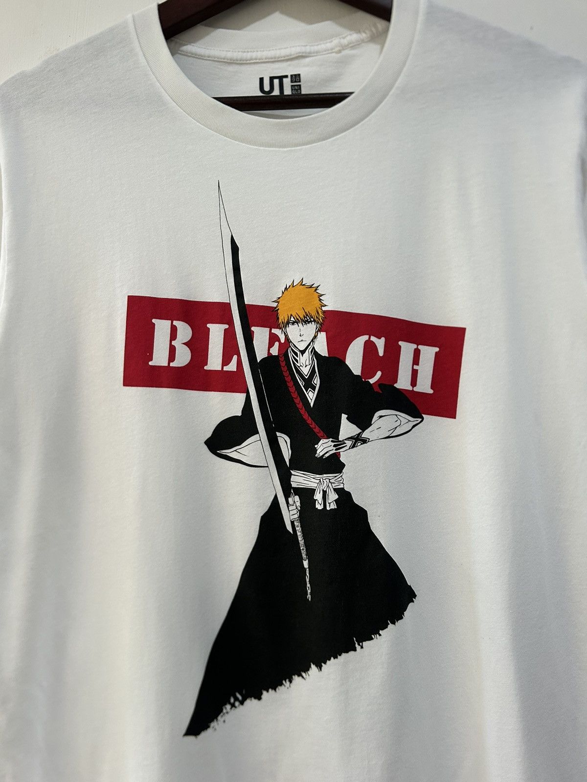 Anime Kurosaki Ichigo Bleach TYBW Arc Anime Graphic Tee Size US L / EU 52-54 / 3 - 1 Thumbnail