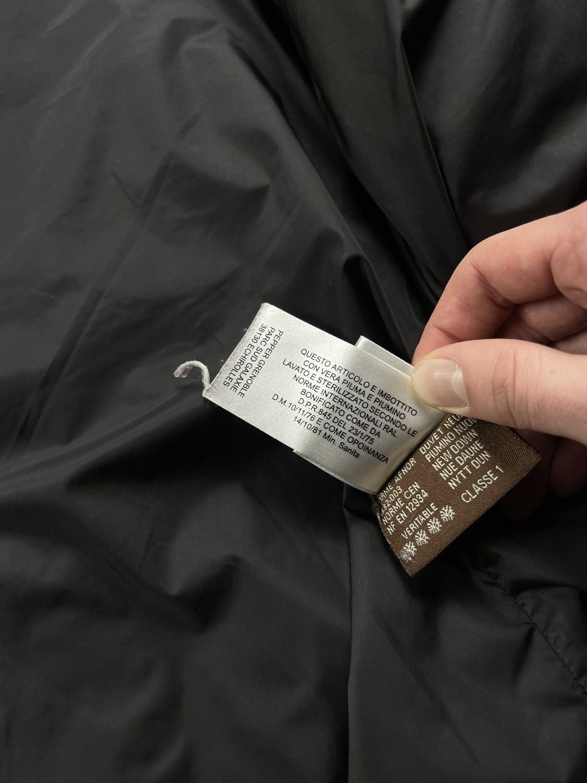 Moncler Moncler Archives Rare Long Black Down Coat with Hood Size M / US 6-8 / IT 42-44 - 17 Thumbnail