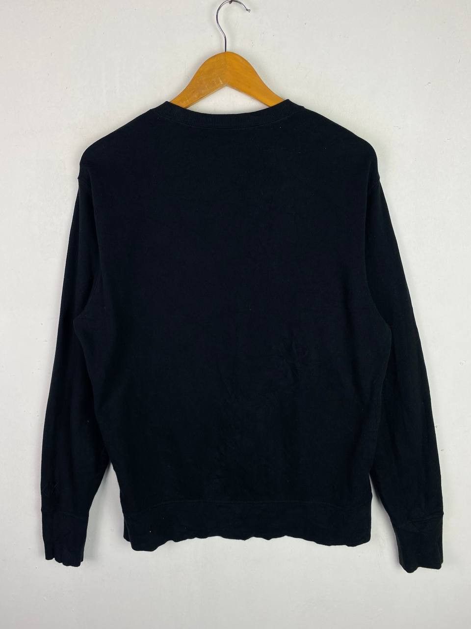 Kaws × Uniqlo uniqlo x peanuts x kaws sweathirt nice design Size US M / EU 48-50 / 2 - 6 Thumbnail