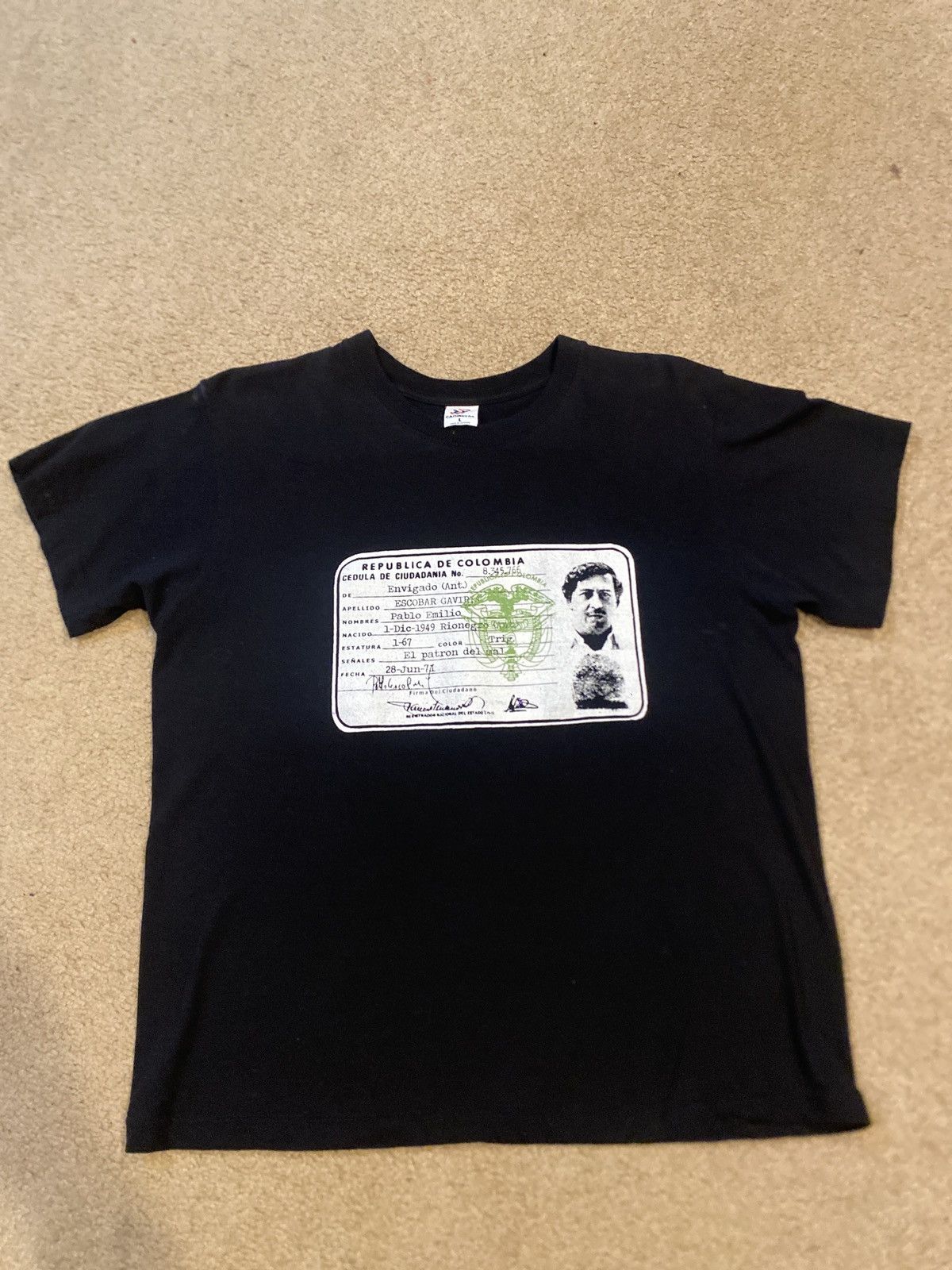 Band Tees Vintage y2k Pablo Escobar t-shirt Size US M / EU 48-50 / 2 - 1 Thumbnail