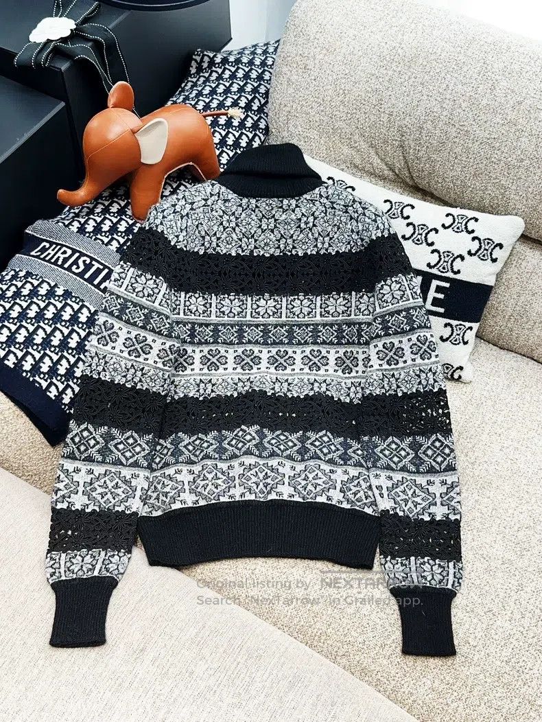 Chanel Chanel Black and white gray mixed colour snowflake turtlen Size XXS / US 00 / IT 34 - 2 Thumbnail