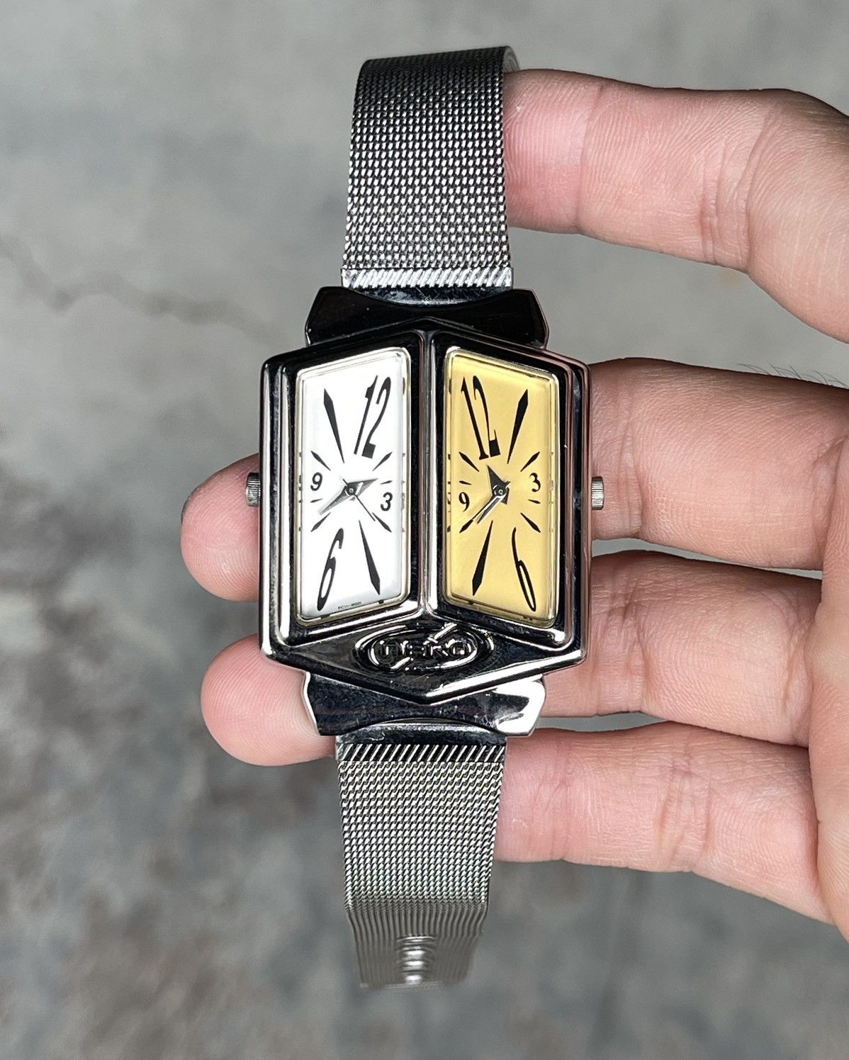image of Nero Dual Time Zone Japanese Vintage Watch in Silver, Men's (Size 36)