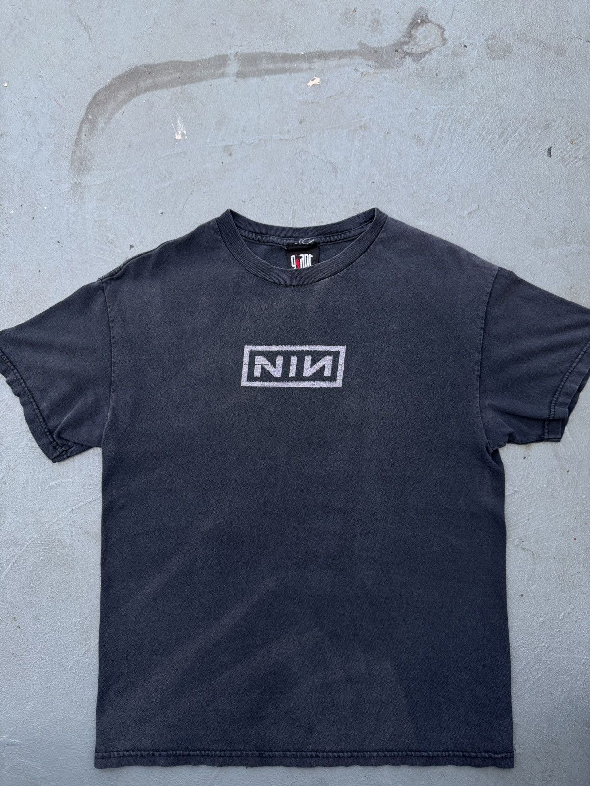 Giant Nine Inch Nails With Teeth 00’s Giant Tag Size US M / EU 48-50 / 2 - 2 Thumbnail
