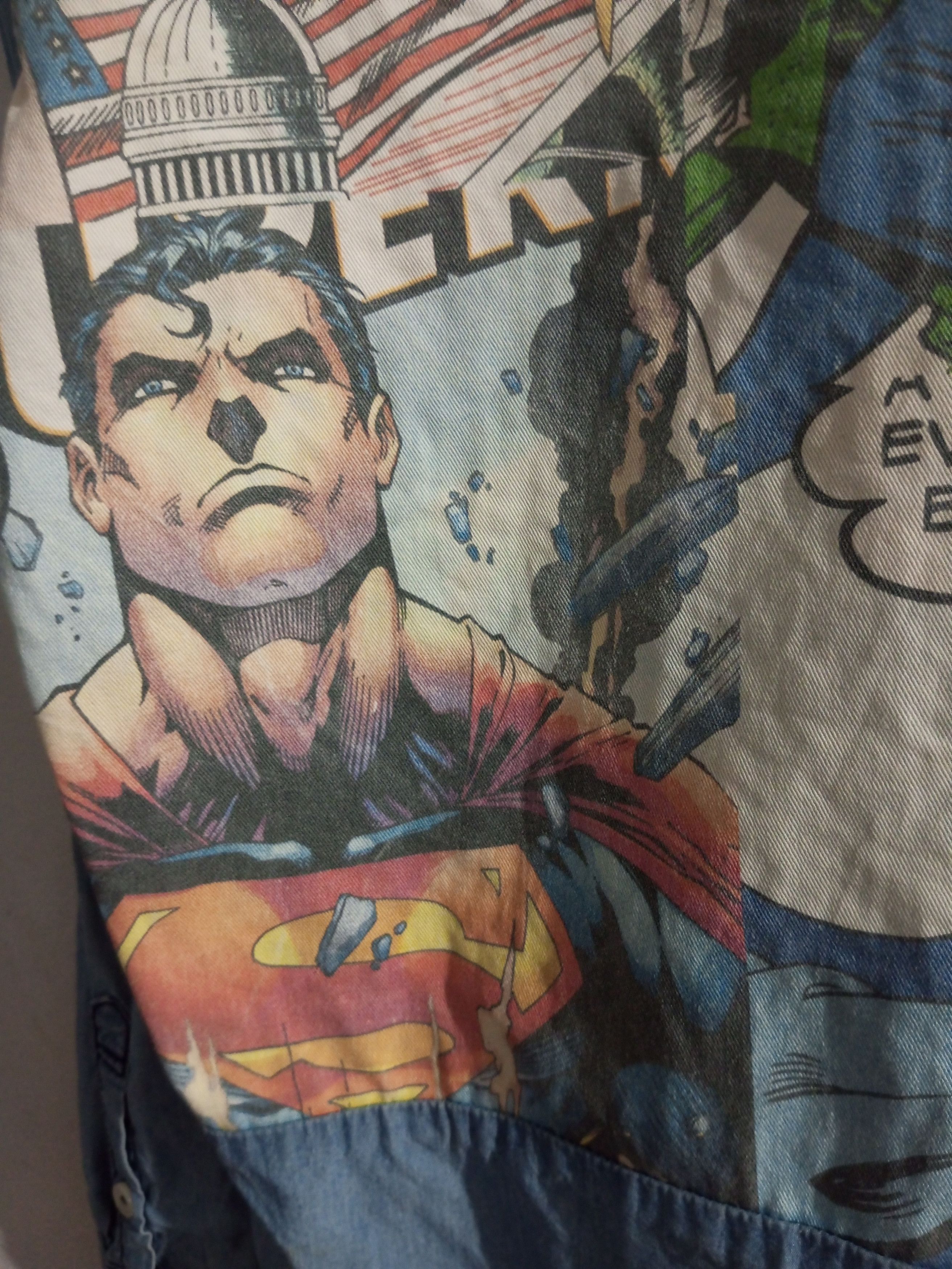 20471120 Vintage justice league big print dc Comics long sleeve shirt Size US L / EU 52-54 / 3 - 3 Thumbnail