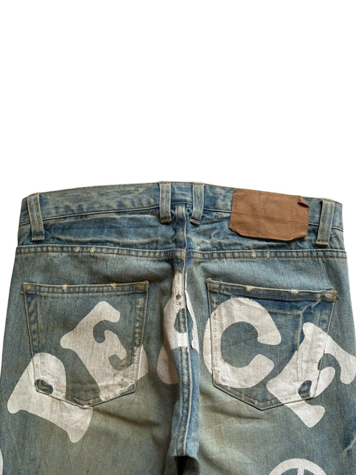 Japanese Brand Vintage Japanese Brand Peace Spell Out Mud Wash Loose Jeans Size US 34 / EU 50 - 8 Thumbnail