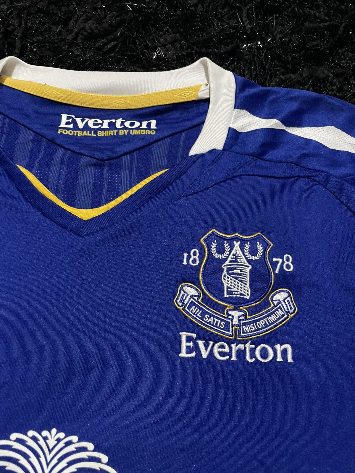 Umbro Everton home player issue Mikel Arteta Jersey Umbro sz 38 Size US M / EU 48-50 / 2 - 6 Thumbnail