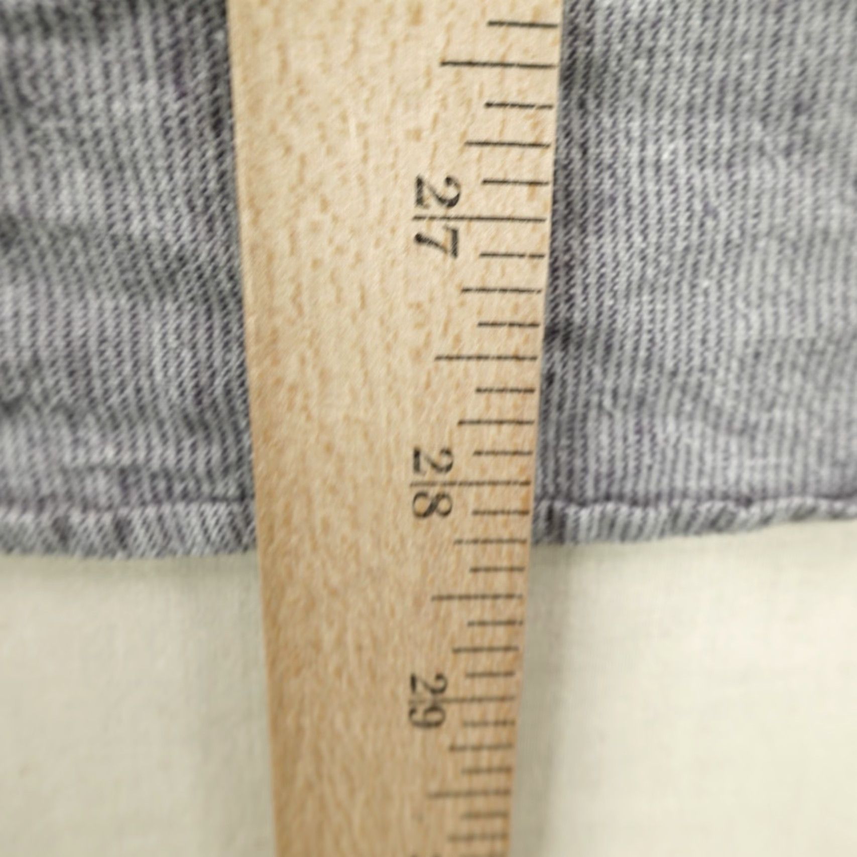 Taylor Stitch Taylor Stitch Shirt Men Small Size 38 Gray Linen Striped Button-Up Long Sleeve Casual Size US S / EU 44-46 / 1 - 7 Thumbnail