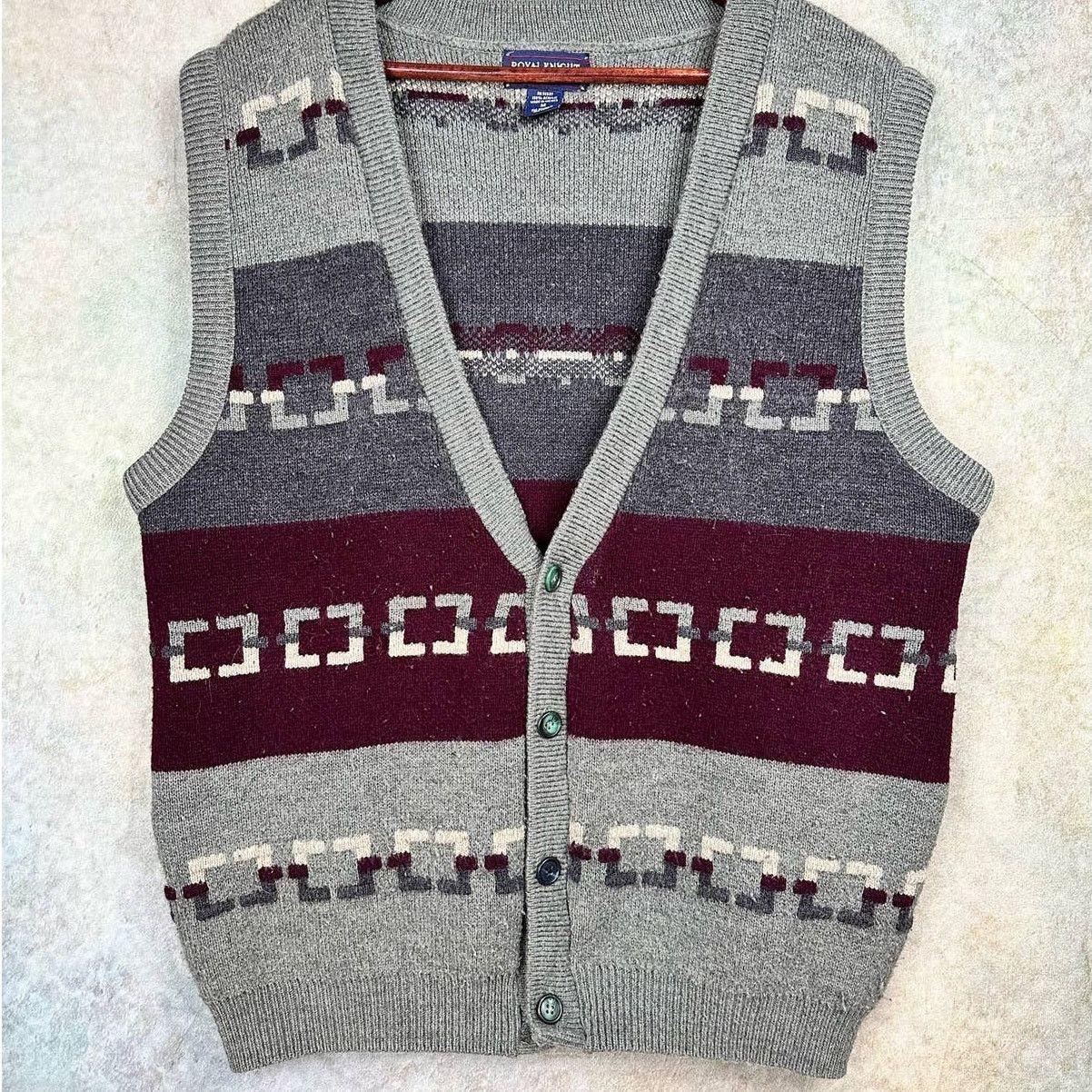 Vintage Vintage 90s Knit Cardigan Vest M Gray Native Print Western Size US M / EU 48-50 / 2 - 4 Thumbnail