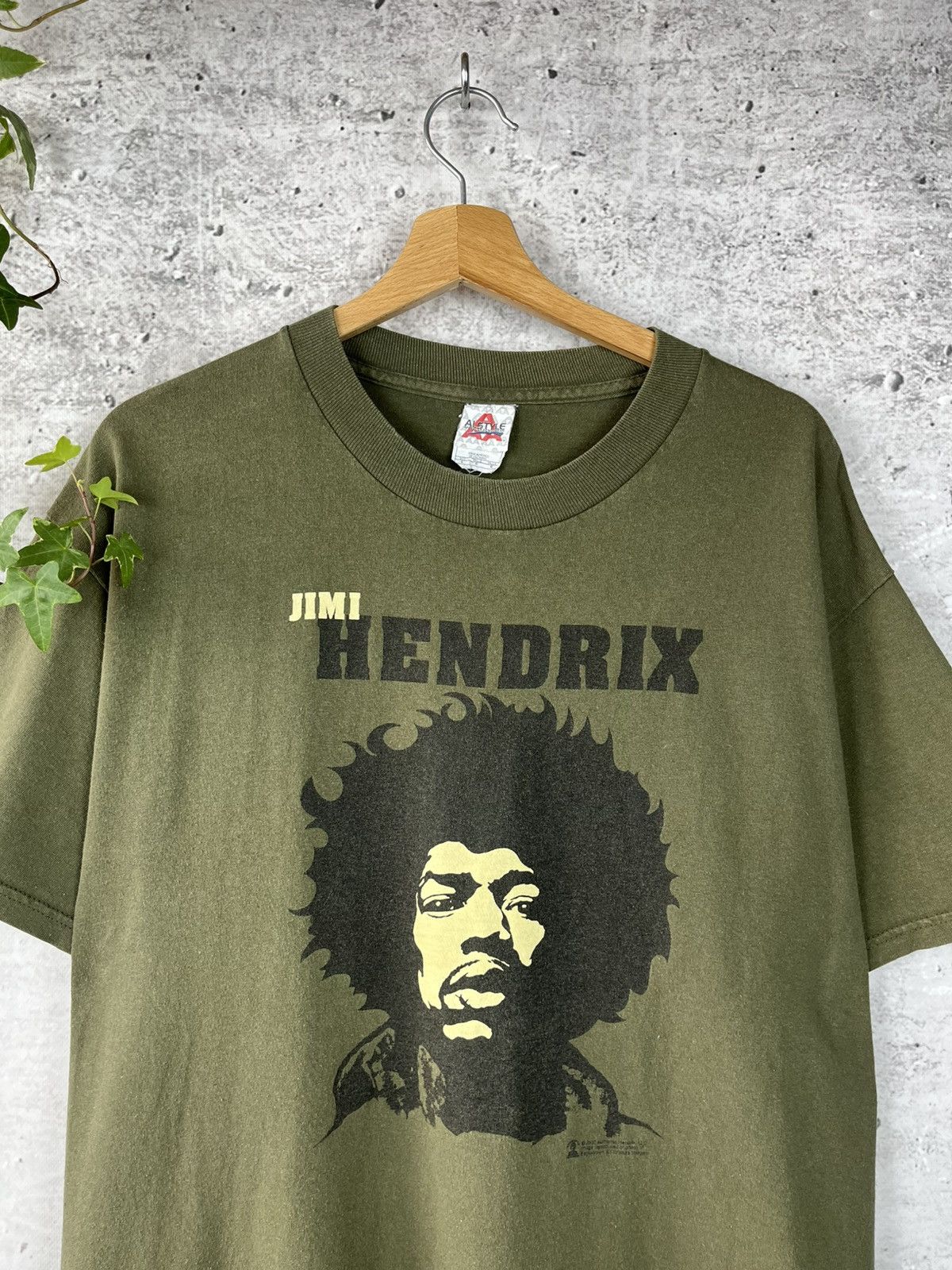 Band Tees Jimi Hendrix vintage t-shirt band tees merch L Size US L / EU 52-54 / 3 - 5 Thumbnail