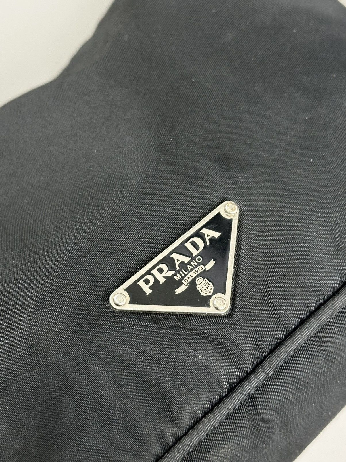 Prada Prada - Vintage Tessuto Nylon Shoulder Bag - Triangle Logo Size ONE SIZE - 5 Thumbnail