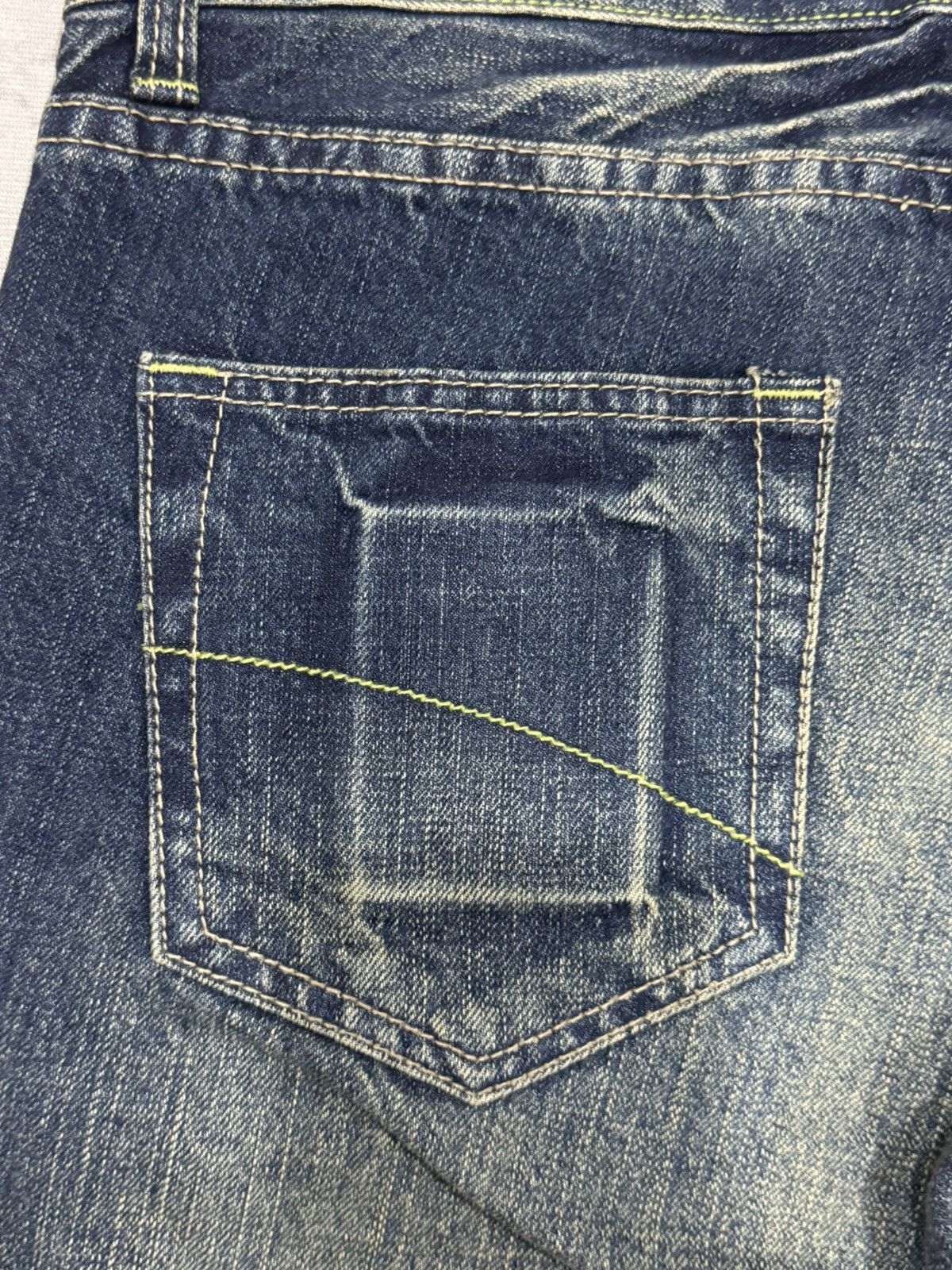 Hysteric Glamour HYSTERIC GLAMOUR- distress swarovky studd jeans Size US 30 / EU 46 - 21 Thumbnail