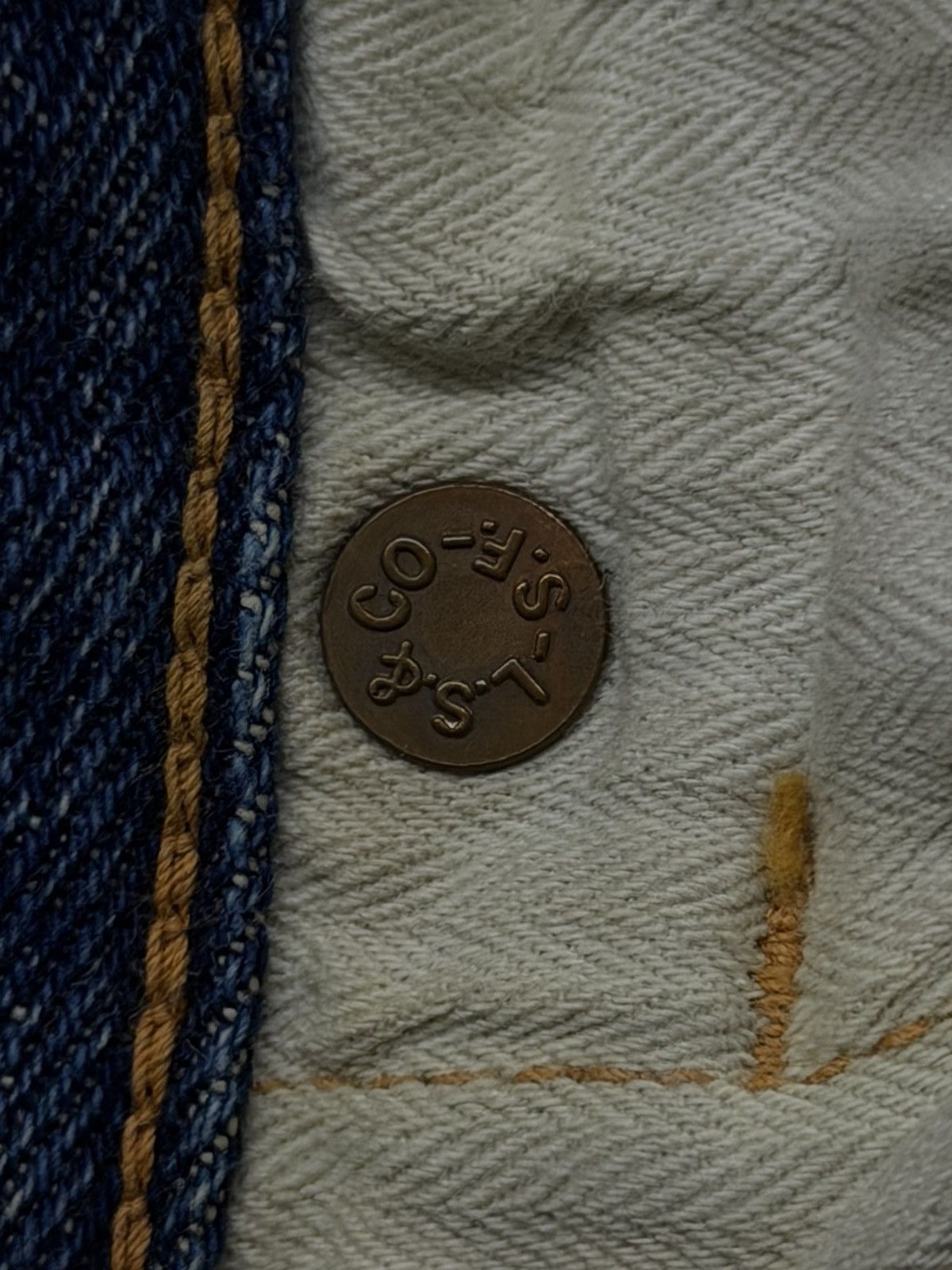 Levi's Vintage Clothing Vintage Levi’s LVC S501XX (1944) WWII Repro Big E Selvedge Size US 29 - 13 Thumbnail