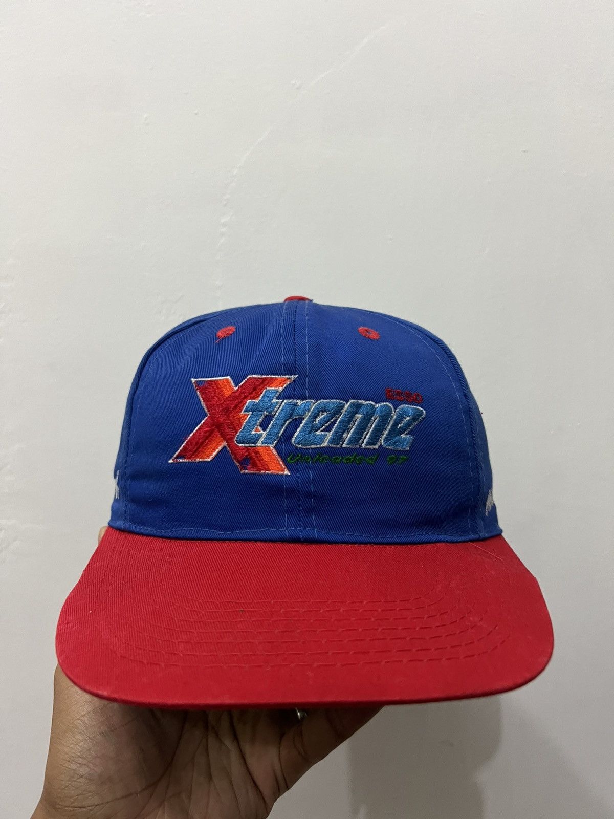 Vintage Vintage ESSO Xtreme Unloaded 97 Hat Size ONE SIZE - 1 Thumbnail