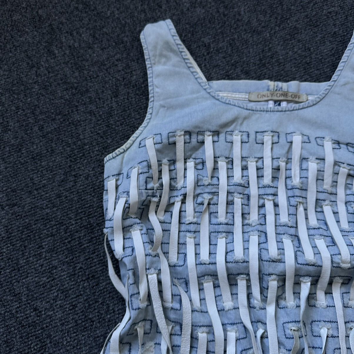 If Six Was Nine VTG Women’s Only One Of Tank Top Sleeveless Size M Y2K 00s Size M / US 6-8 / IT 42-44 - 7 Thumbnail