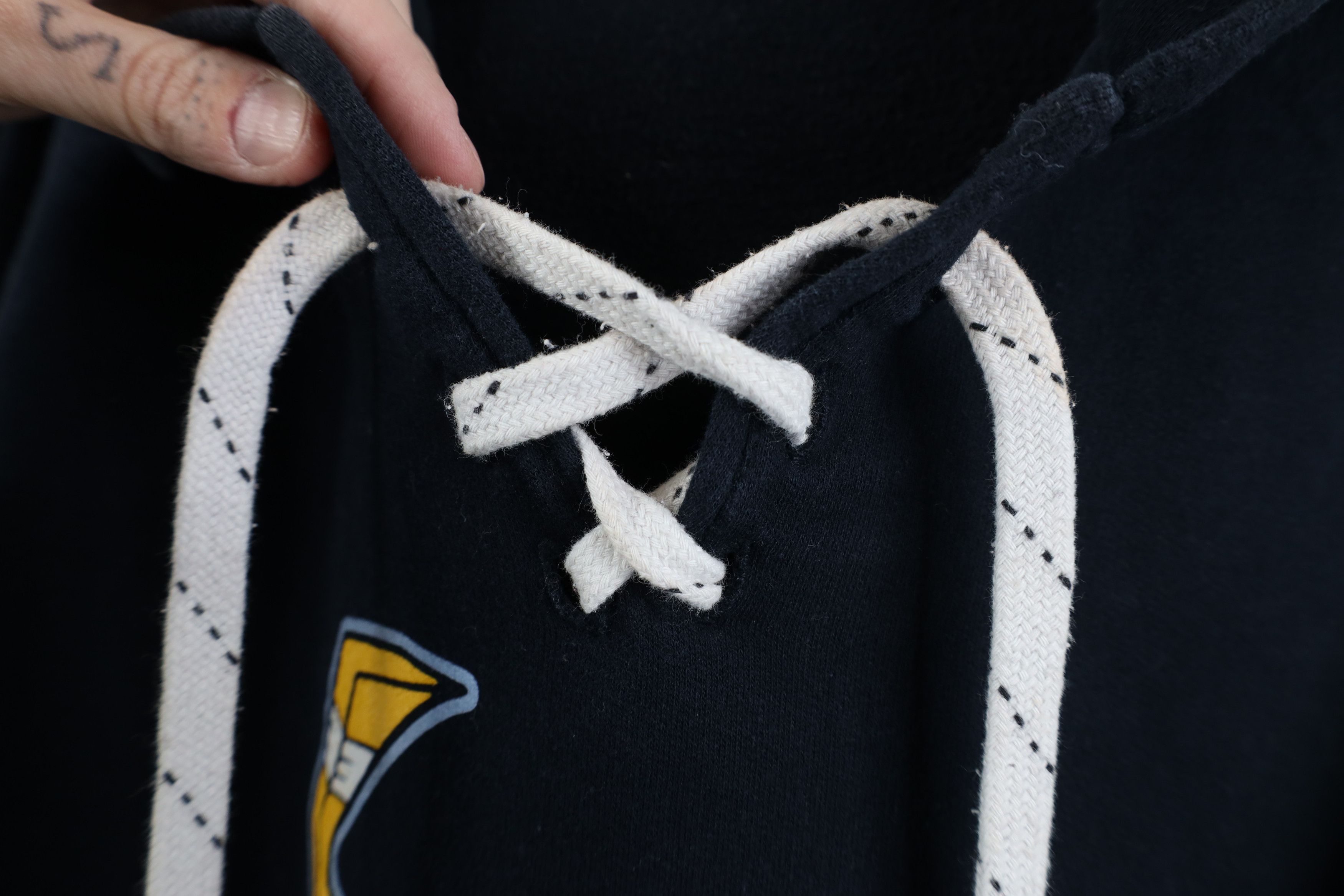 Vintage Vintage Minor League Toledo Walleye Hockey Jersey Sweatshirt Size US XL / EU 56 / 4 - 10 Thumbnail
