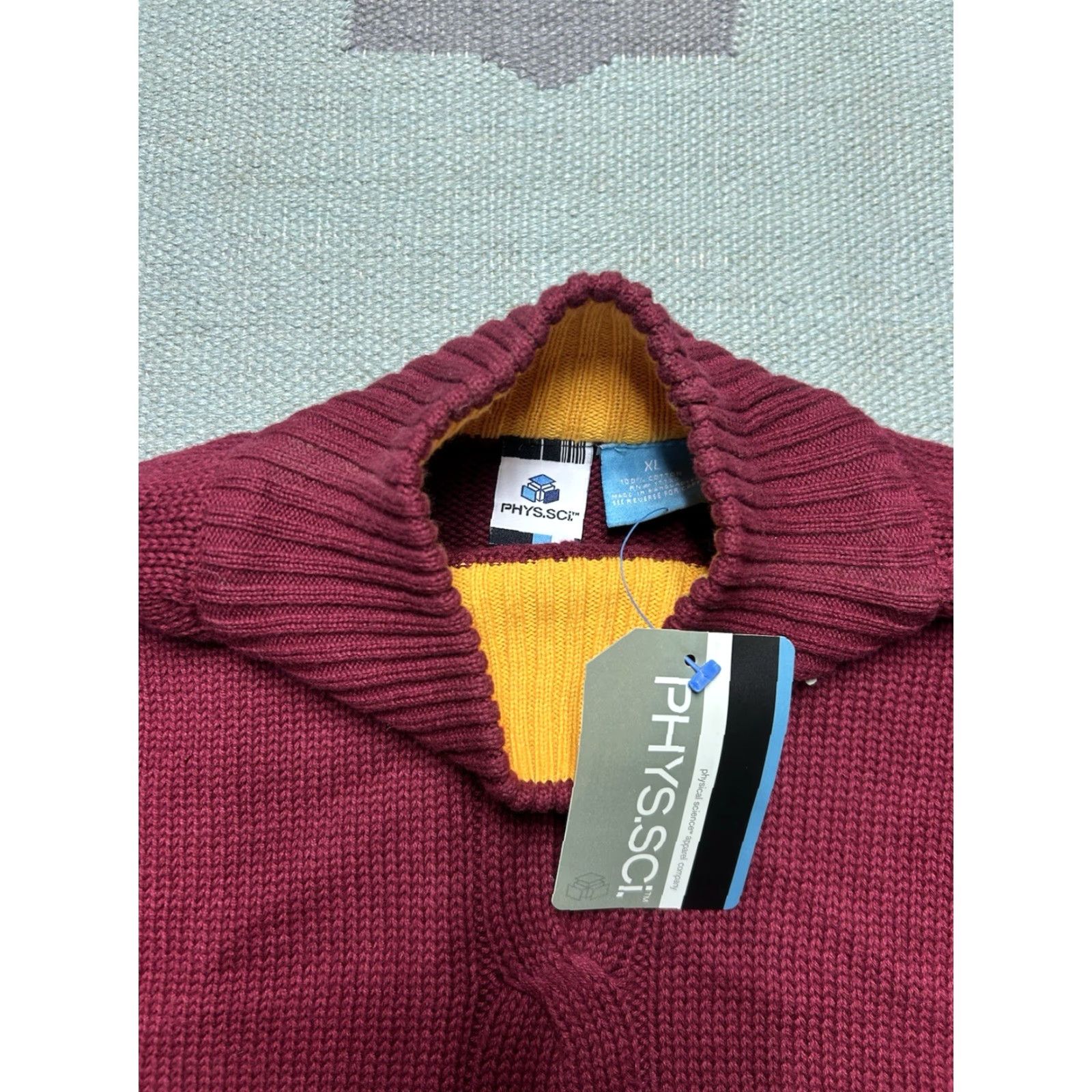 Vintage VINTAGE Physical Science Sweater Pullover Cable-Knit Red XL Men NWT Maroon Burgundy Cotton” Size US XL / EU 56 / 4 - 3 Thumbnail
